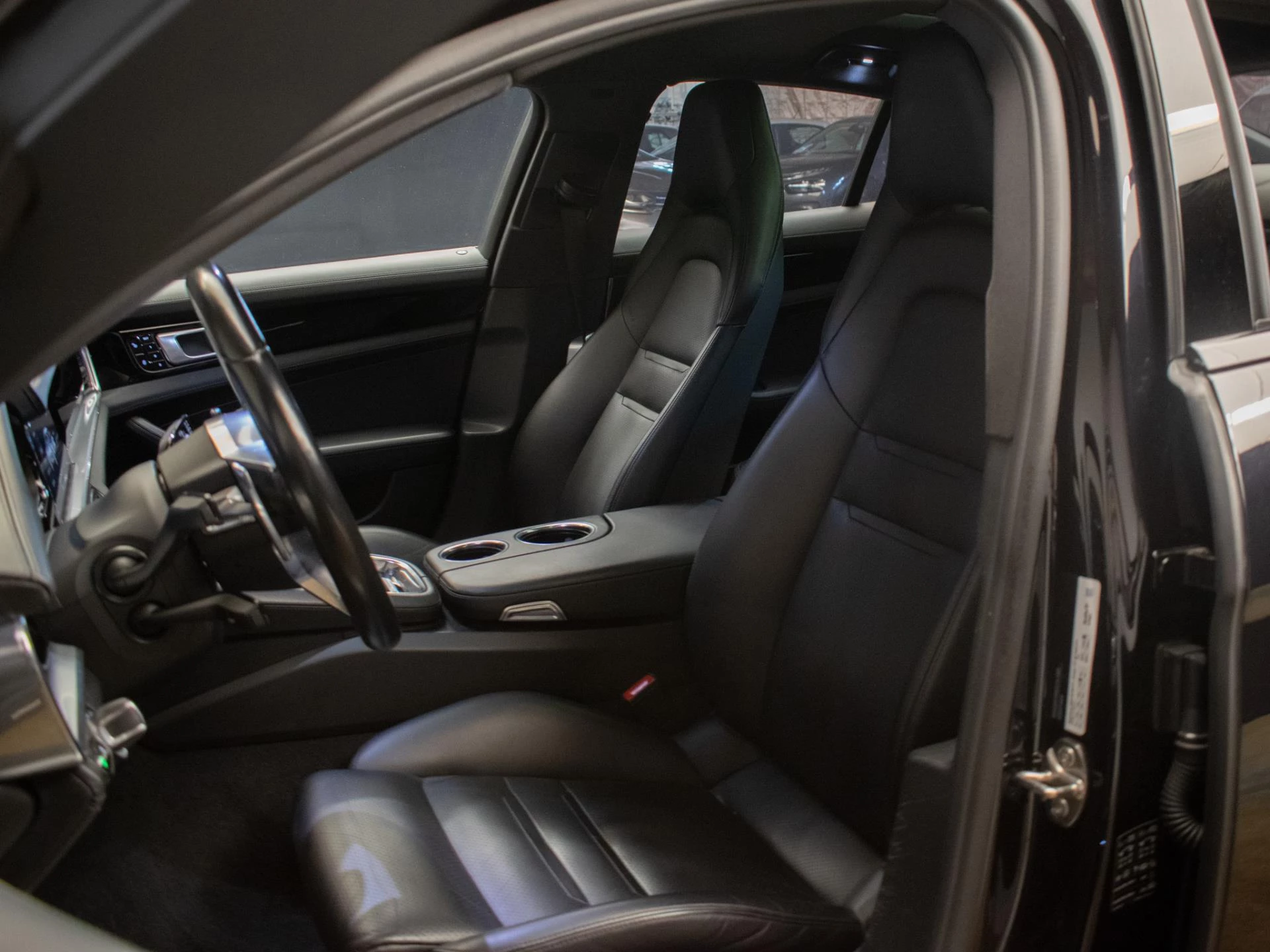 Hoofdafbeelding Porsche Panamera