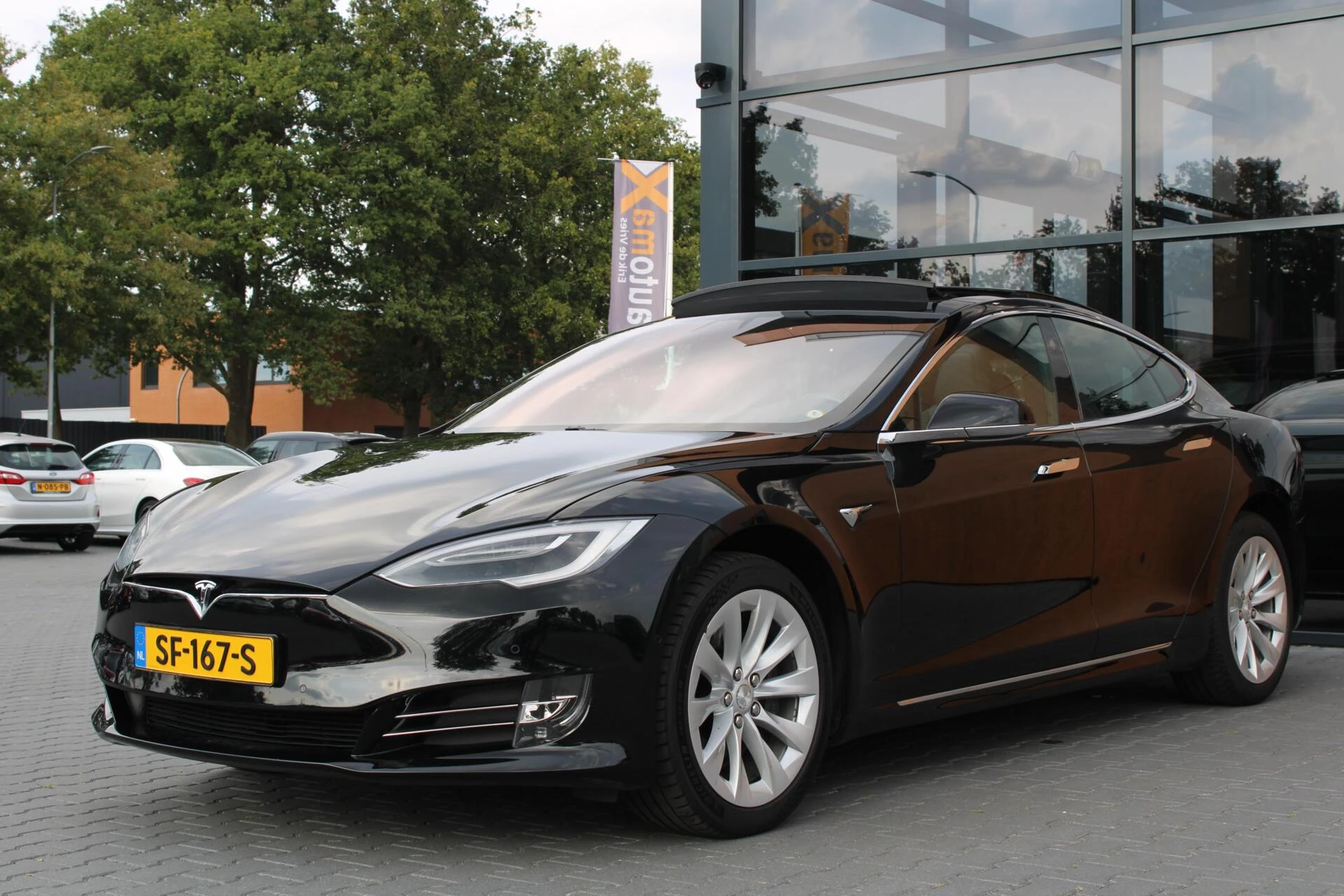 Hoofdafbeelding Tesla Model S