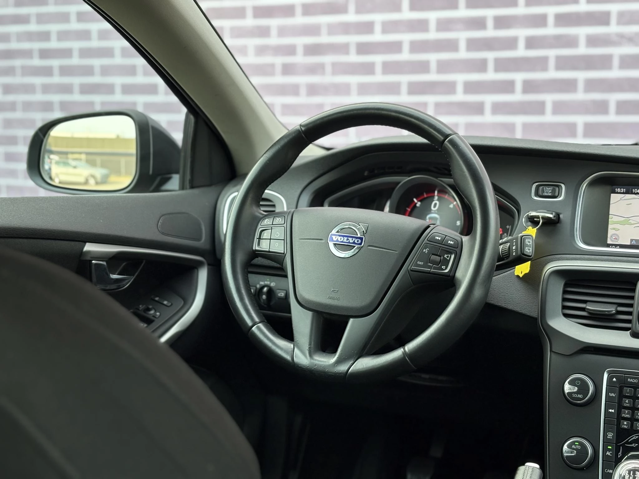 Hoofdafbeelding Volvo V40
