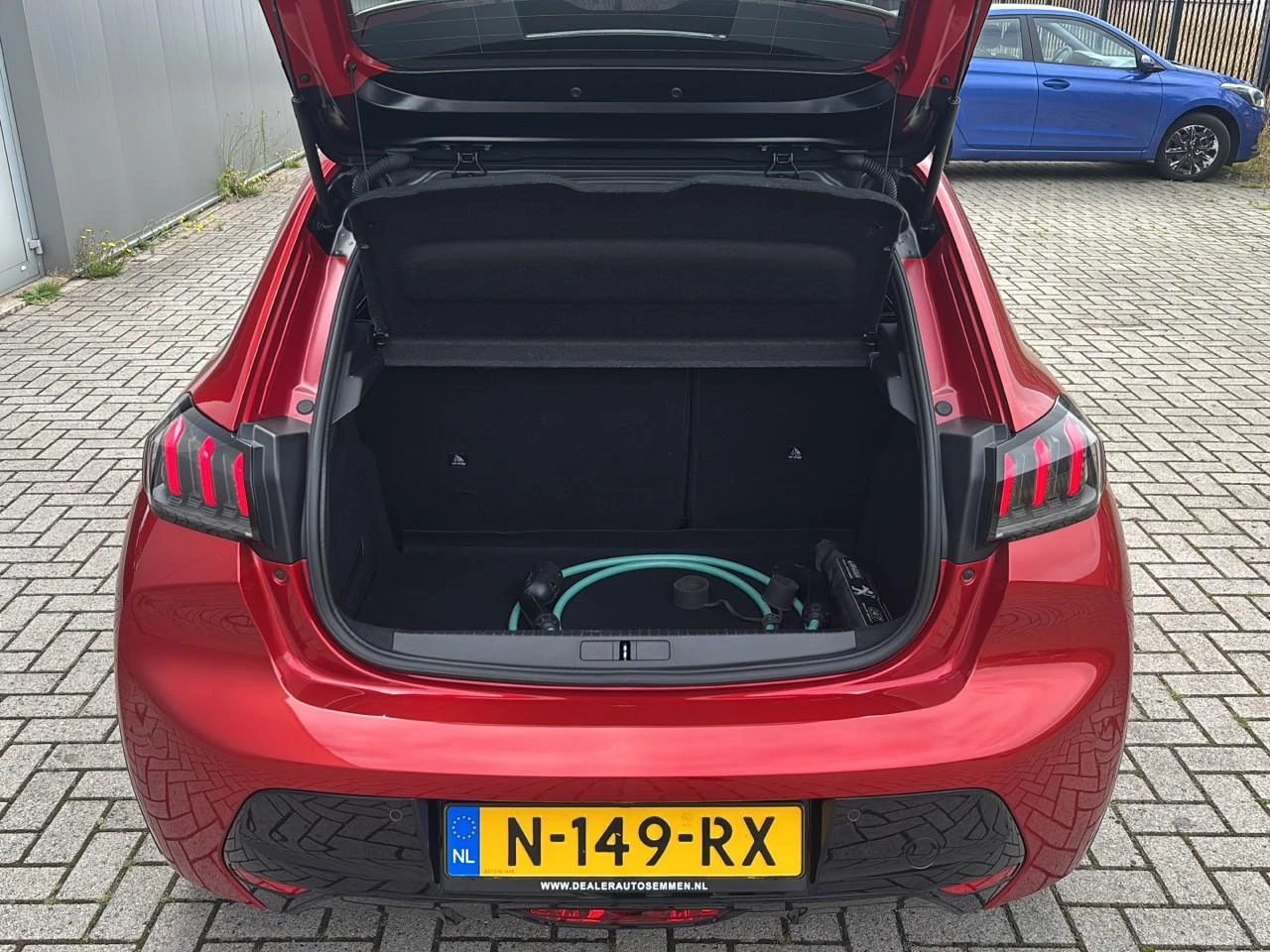 Hoofdafbeelding Peugeot e-208
