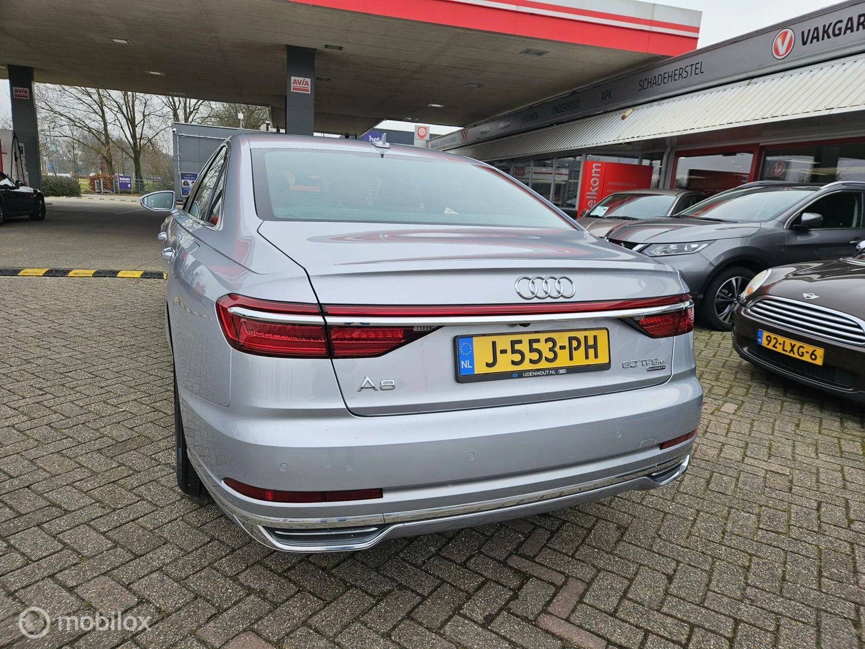 Hoofdafbeelding Audi A8