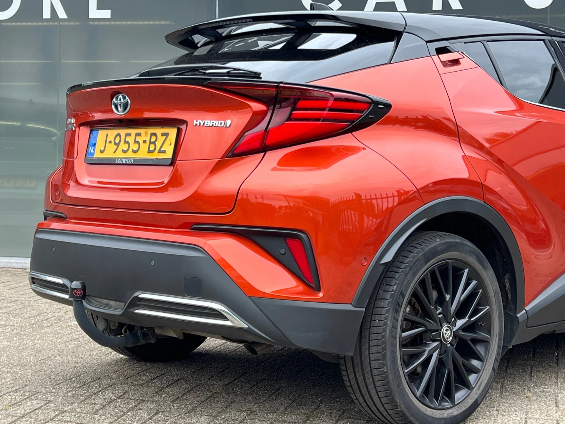Hoofdafbeelding Toyota C-HR