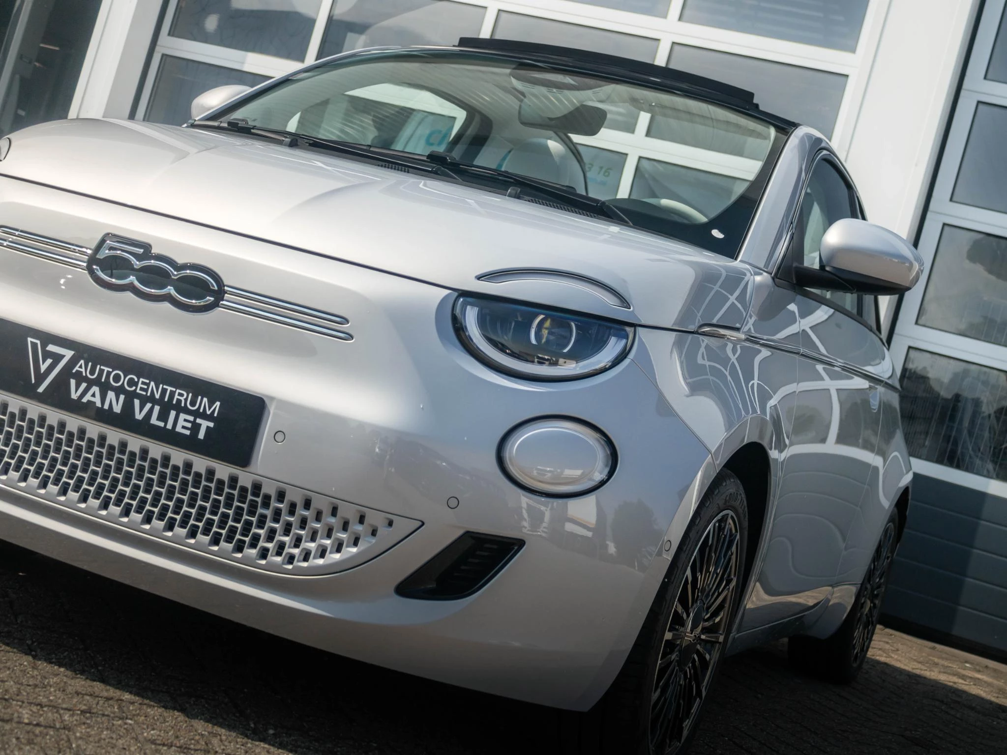 Hoofdafbeelding Fiat 500e