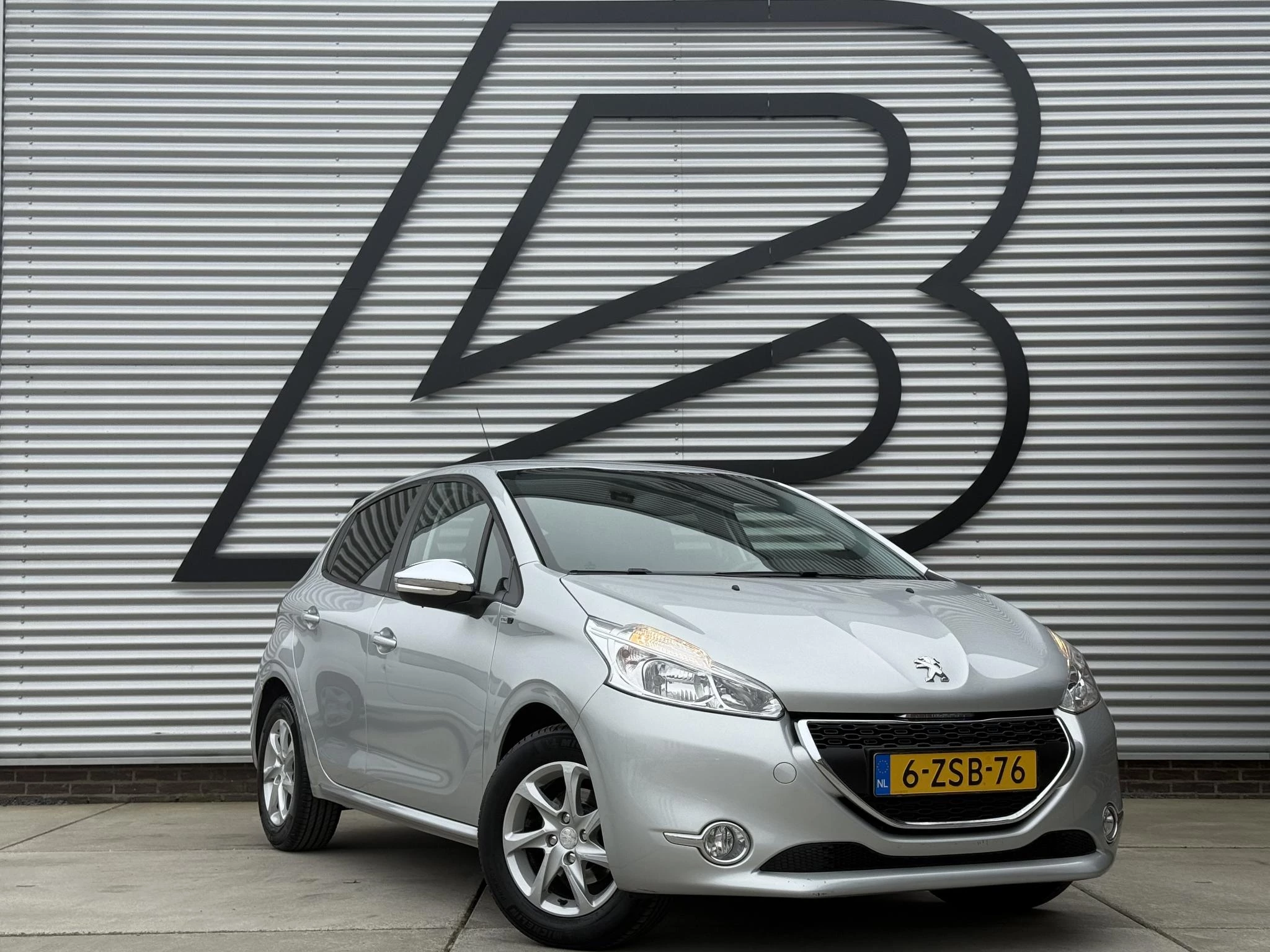 Hoofdafbeelding Peugeot 208