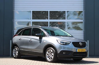 Opel Crossland X 1.2 Turbo Ultimate Head-Up/Keyless/Camera/PDC/Stoel&Stuurverwarming/Apple/Android/DAB/LED/Trekhaak/Dodehoek/16"LM