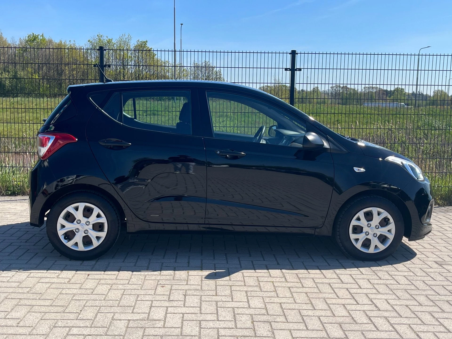 Hoofdafbeelding Hyundai i10