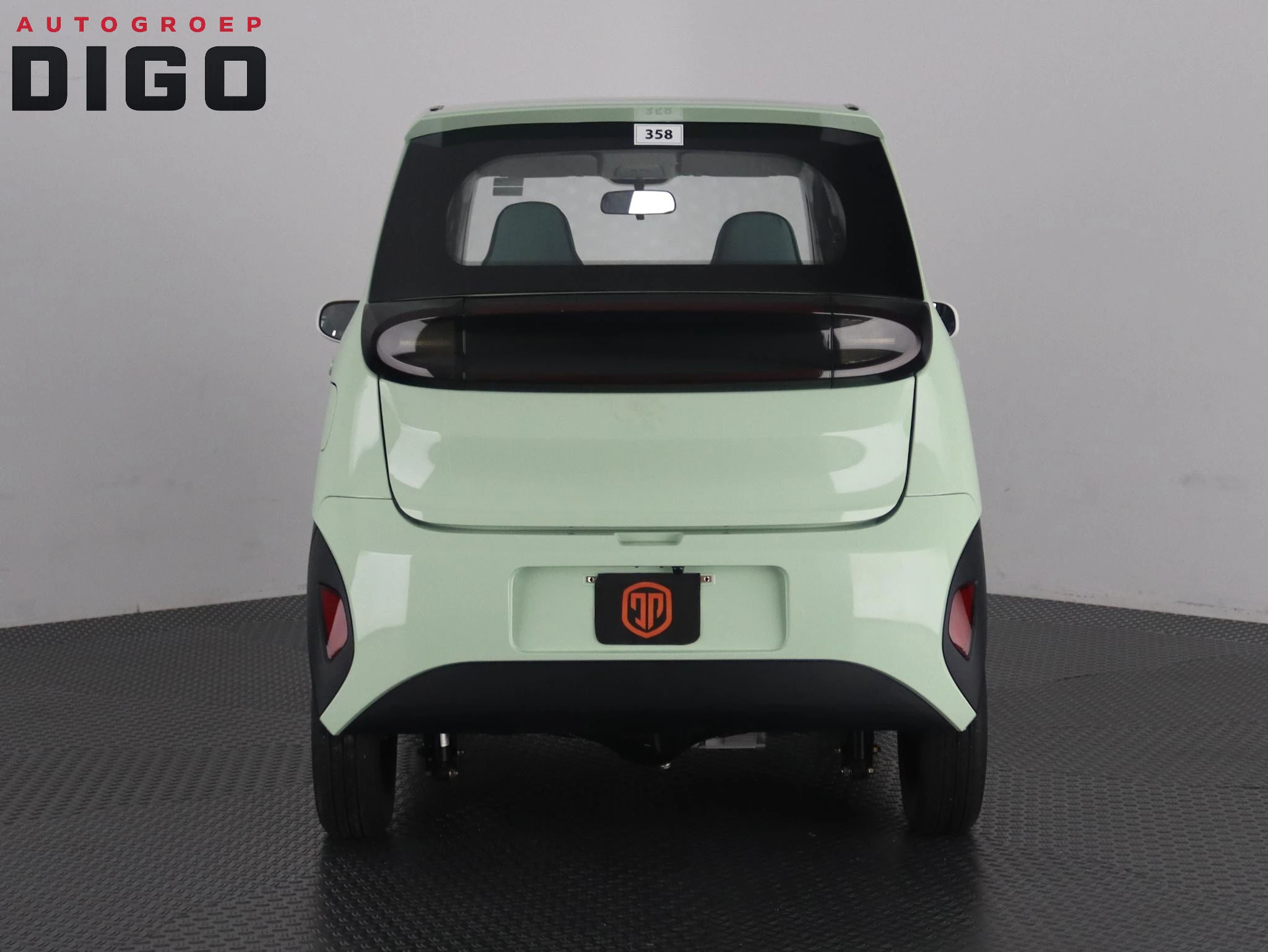 Hoofdafbeelding Jinpeng P4