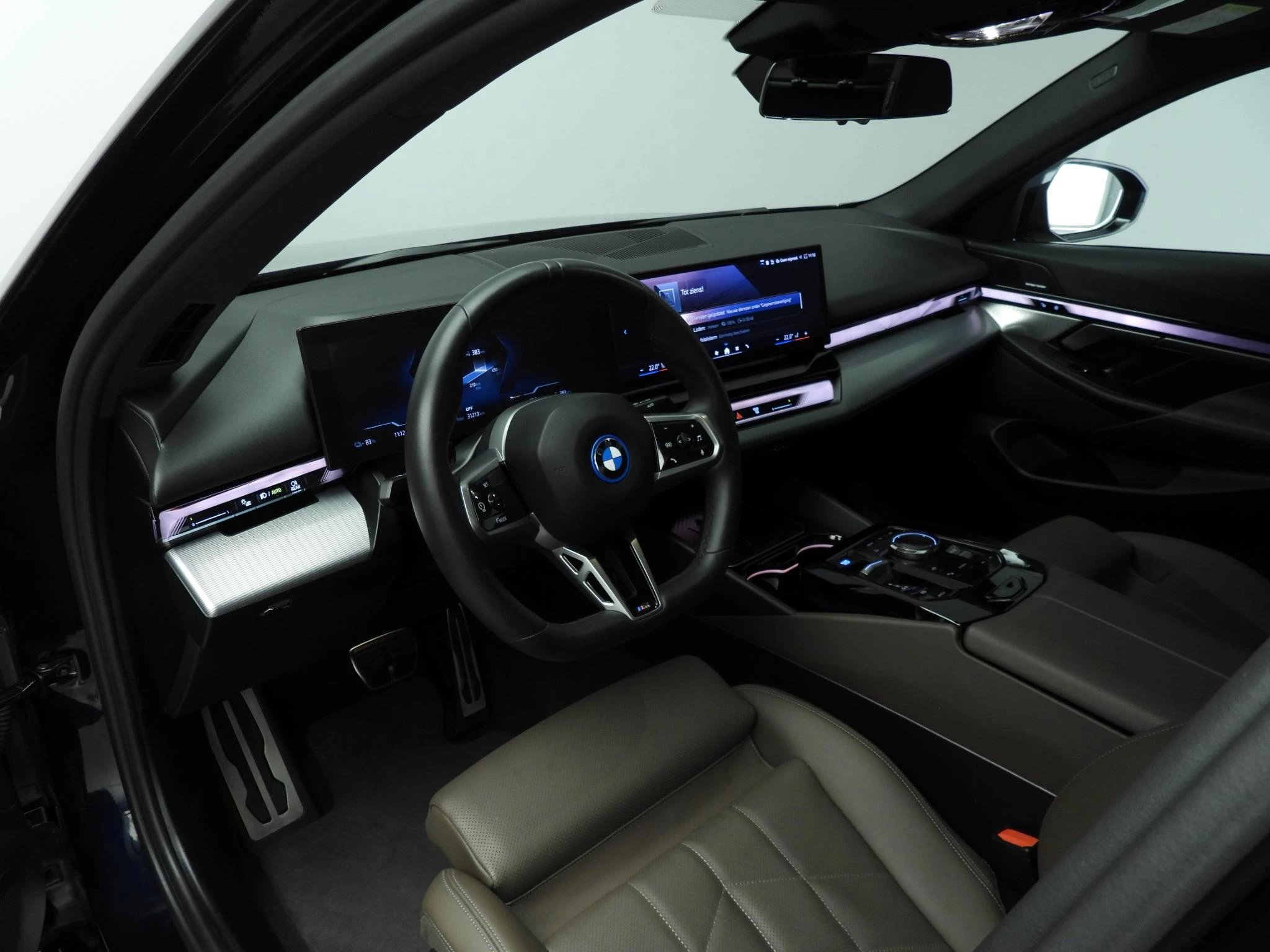 Hoofdafbeelding BMW i5