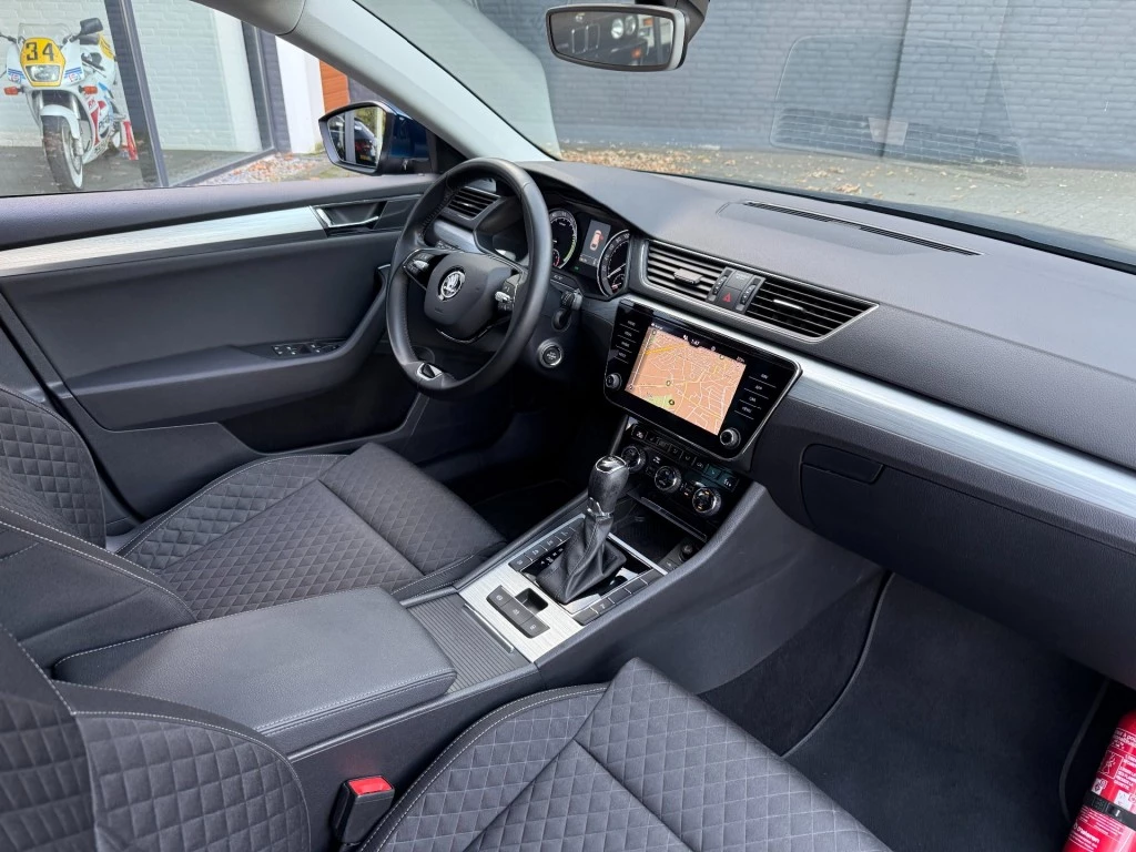 Hoofdafbeelding Škoda Superb
