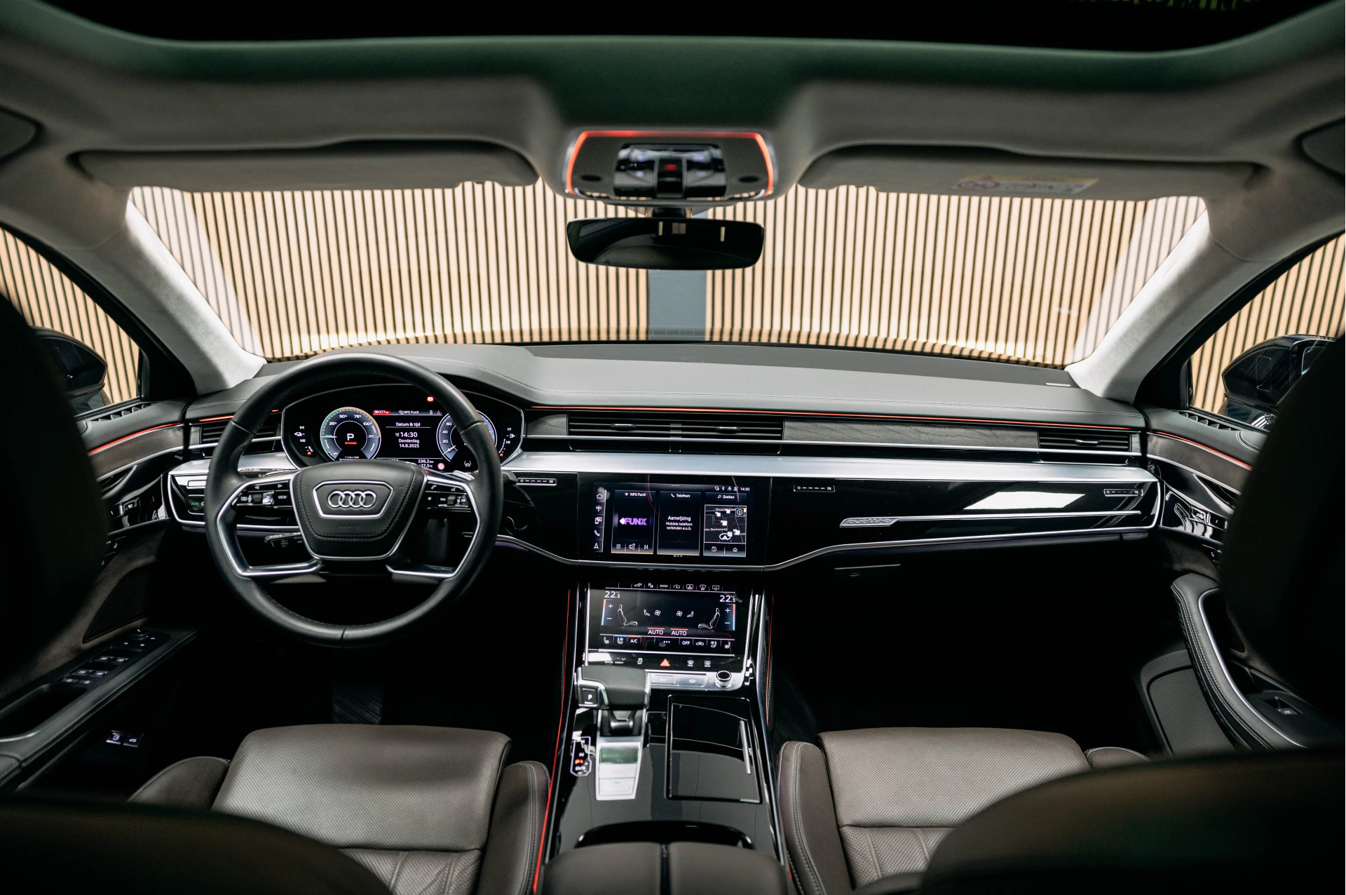 Hoofdafbeelding Audi A8