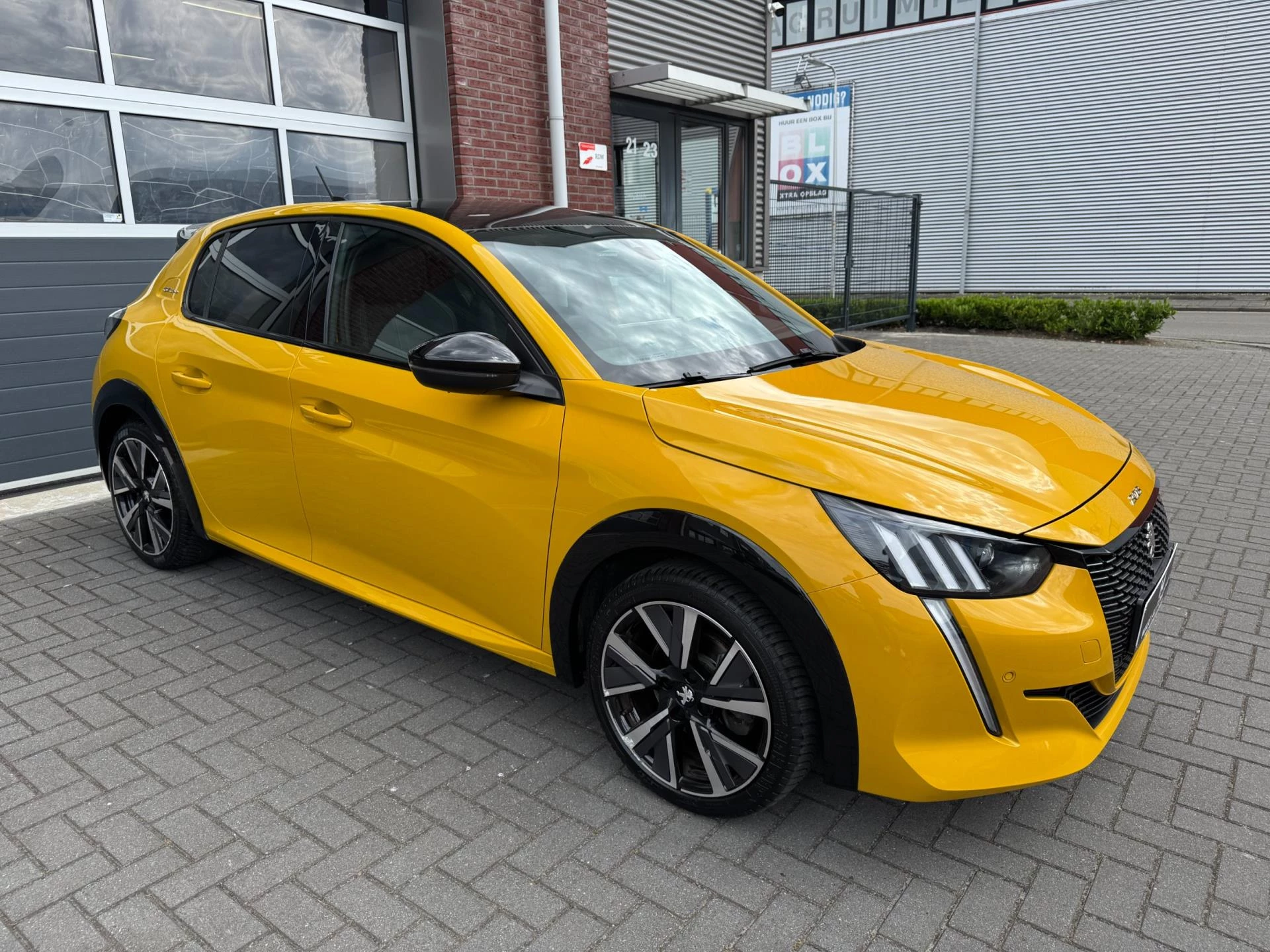 Hoofdafbeelding Peugeot 208