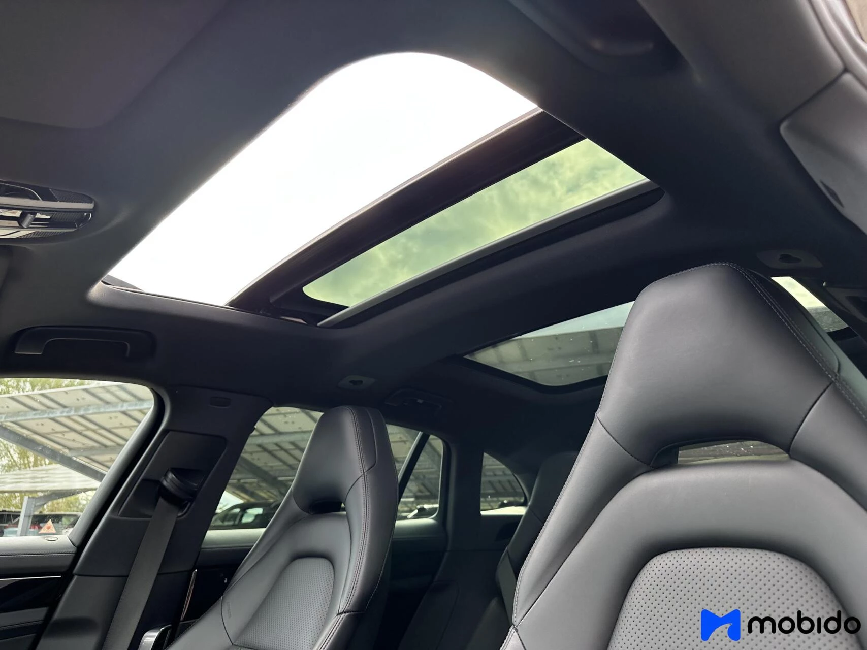 Hoofdafbeelding Porsche Panamera