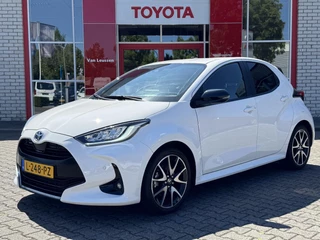 Toyota Yaris 1.5 HYBRID EXECUTIVE NL-AUTO STOELVERW PARK-SENSOREN JBL-AUDIO NAVI APPLE/ANDROID 17'' LM-VELGEN LED KEYLESS BSM HEAD-UP
