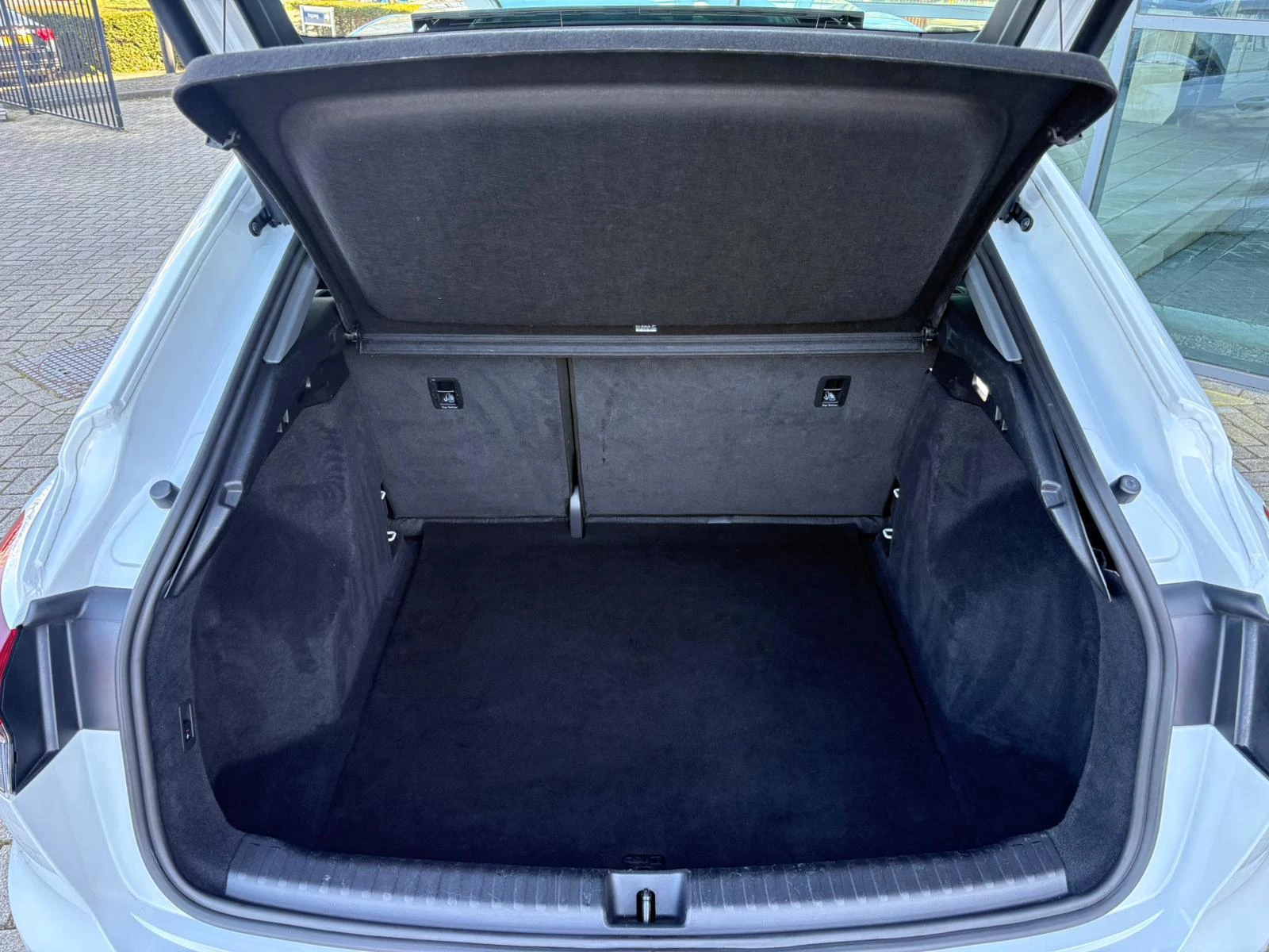 Hoofdafbeelding Audi Q4 Sportback e-tron