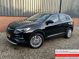 Hoofdafbeelding Opel Grandland X Opel Grandland X 1.6 Turbo Hybrid Business Executive