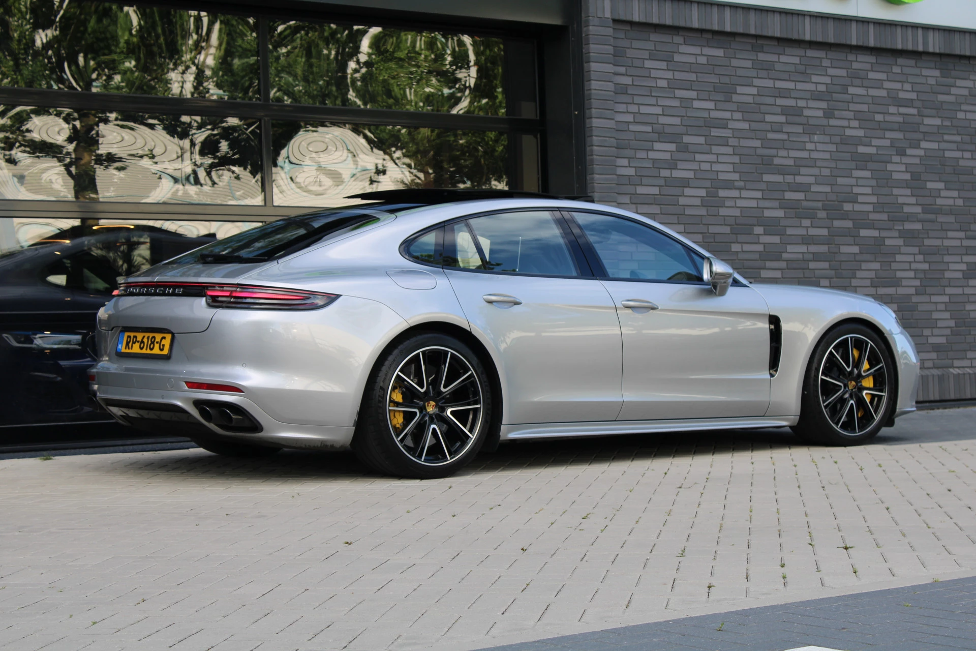 Hoofdafbeelding Porsche Panamera
