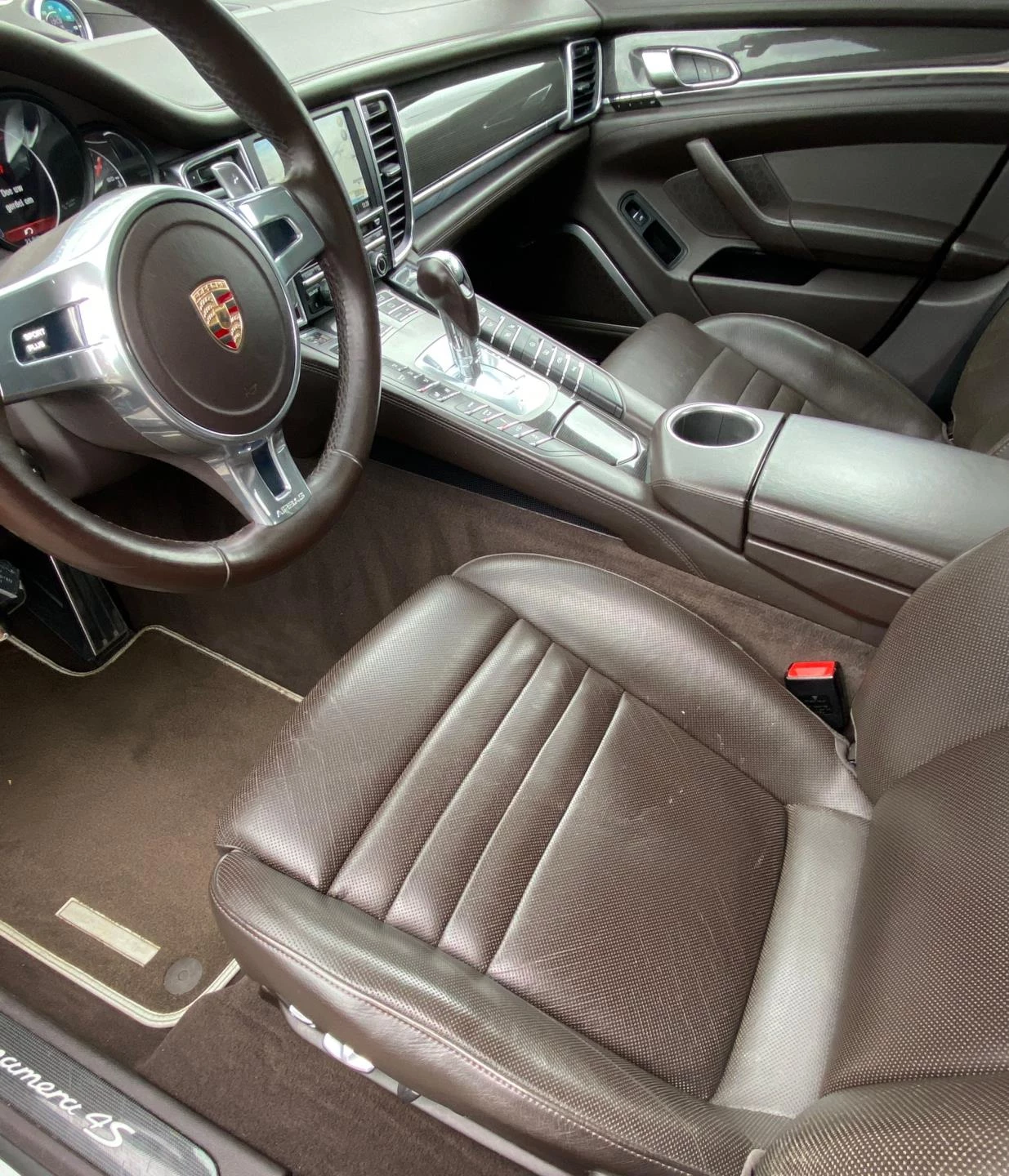 Hoofdafbeelding Porsche Panamera