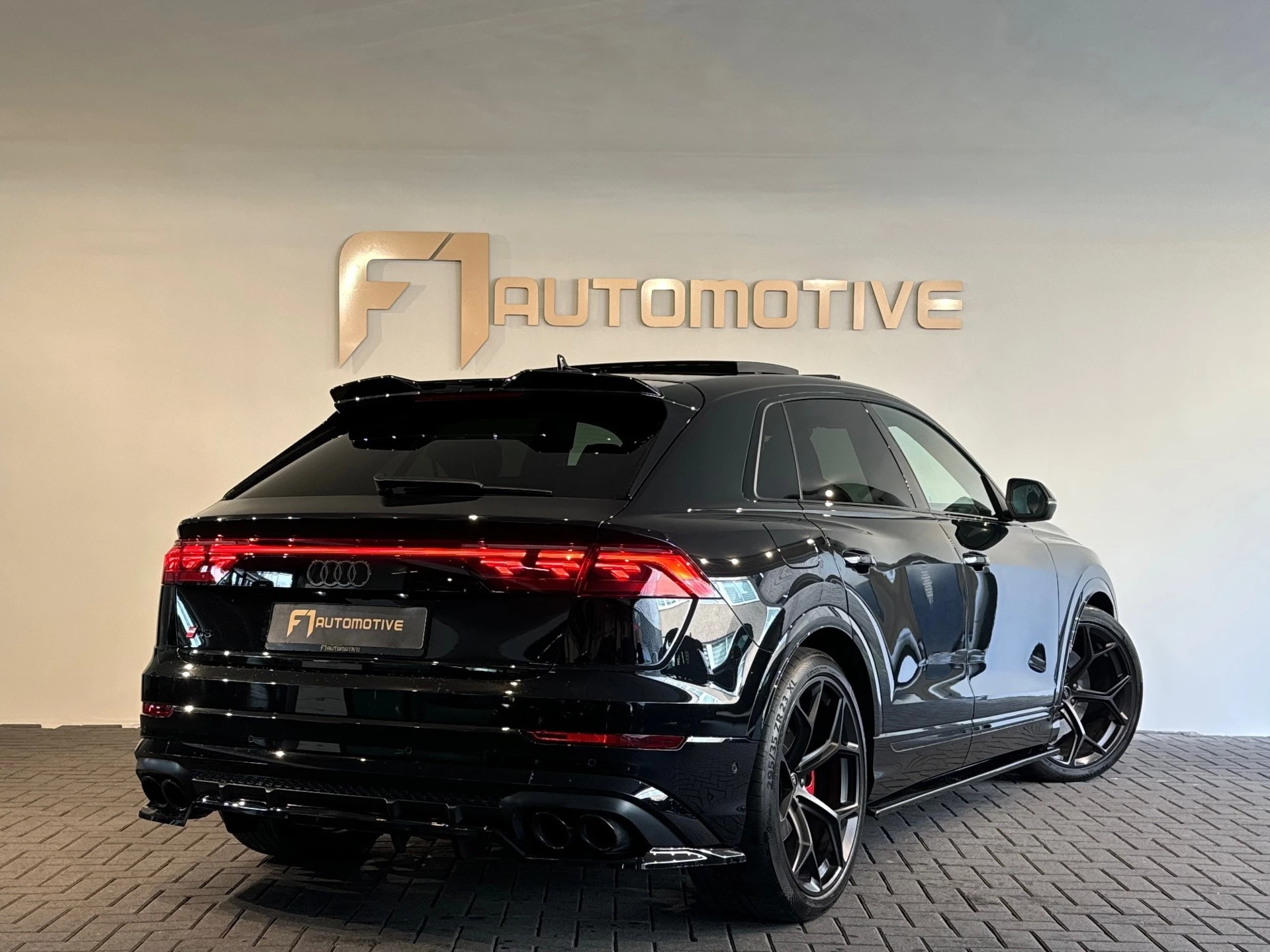 Hoofdafbeelding Audi Q8