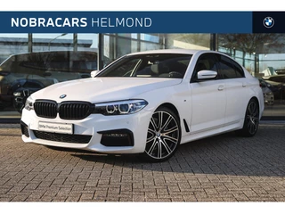 BMW 5 Serie 520i M Sport Automaat / Sportstoelen / Achteruitrijcamera / M Sportonderstel / LED / Head-Up / Parking Assistant / Harman Kardon / Navigatiesysteem Professional