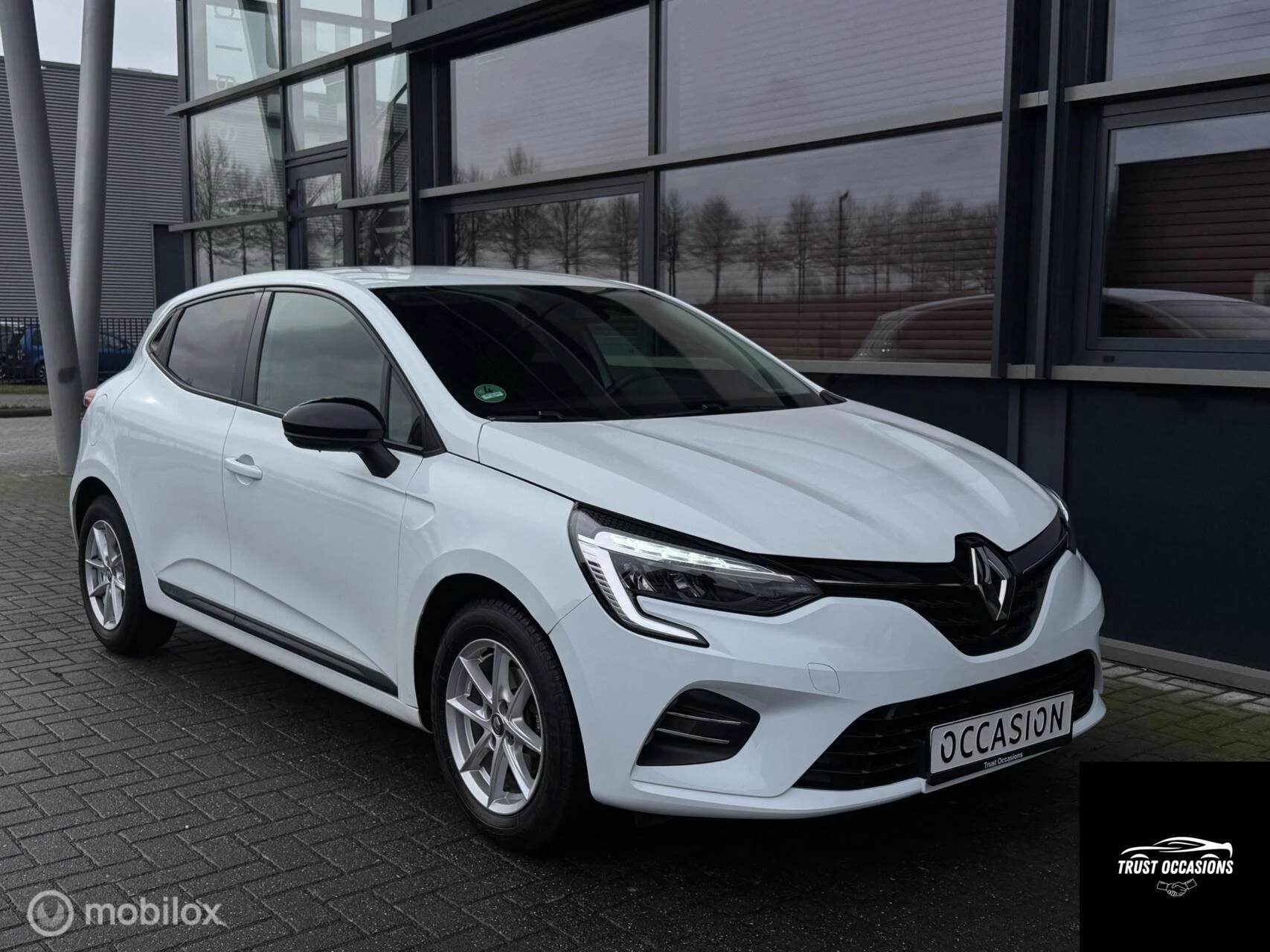 Hoofdafbeelding Renault Clio