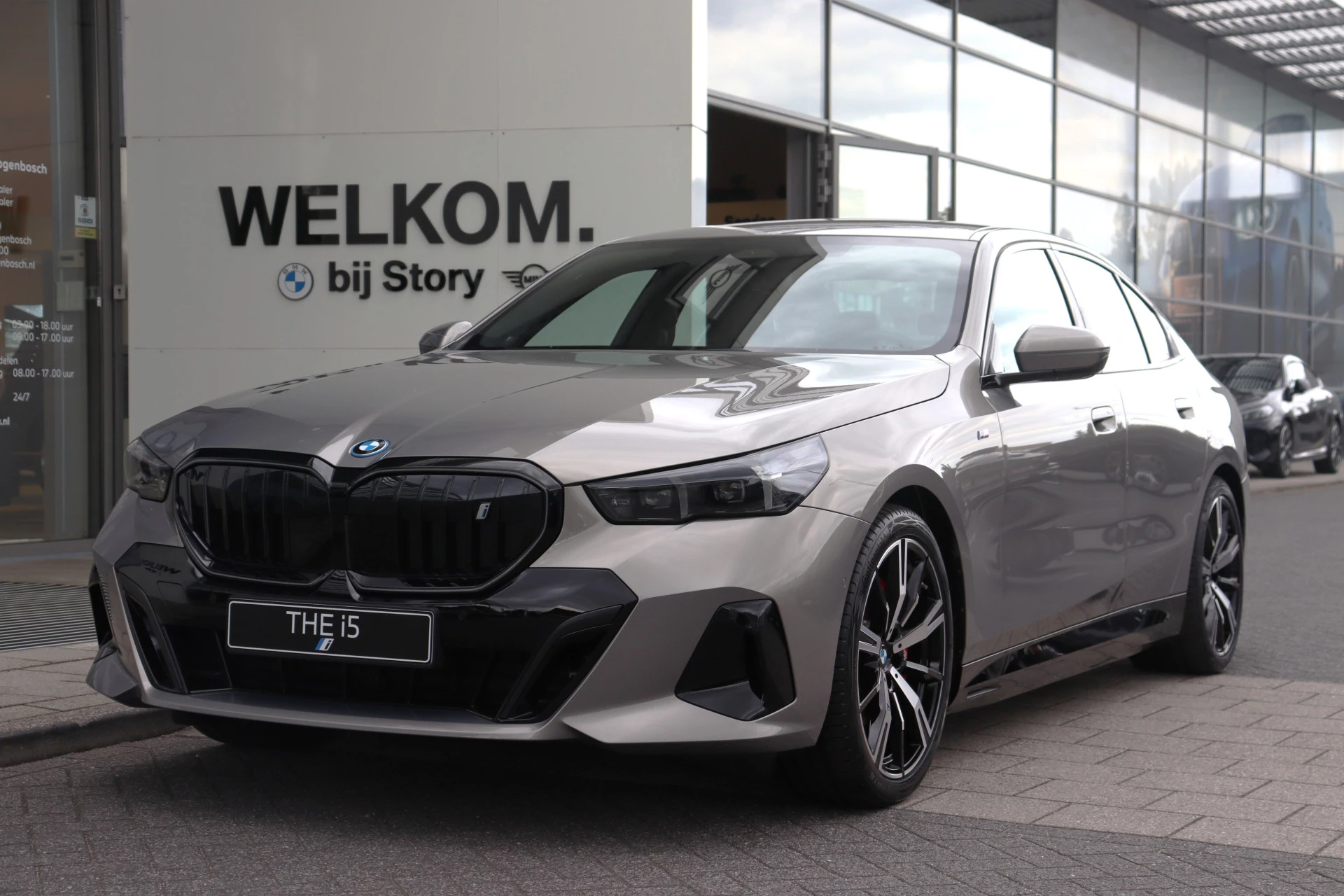 Hoofdafbeelding BMW i5