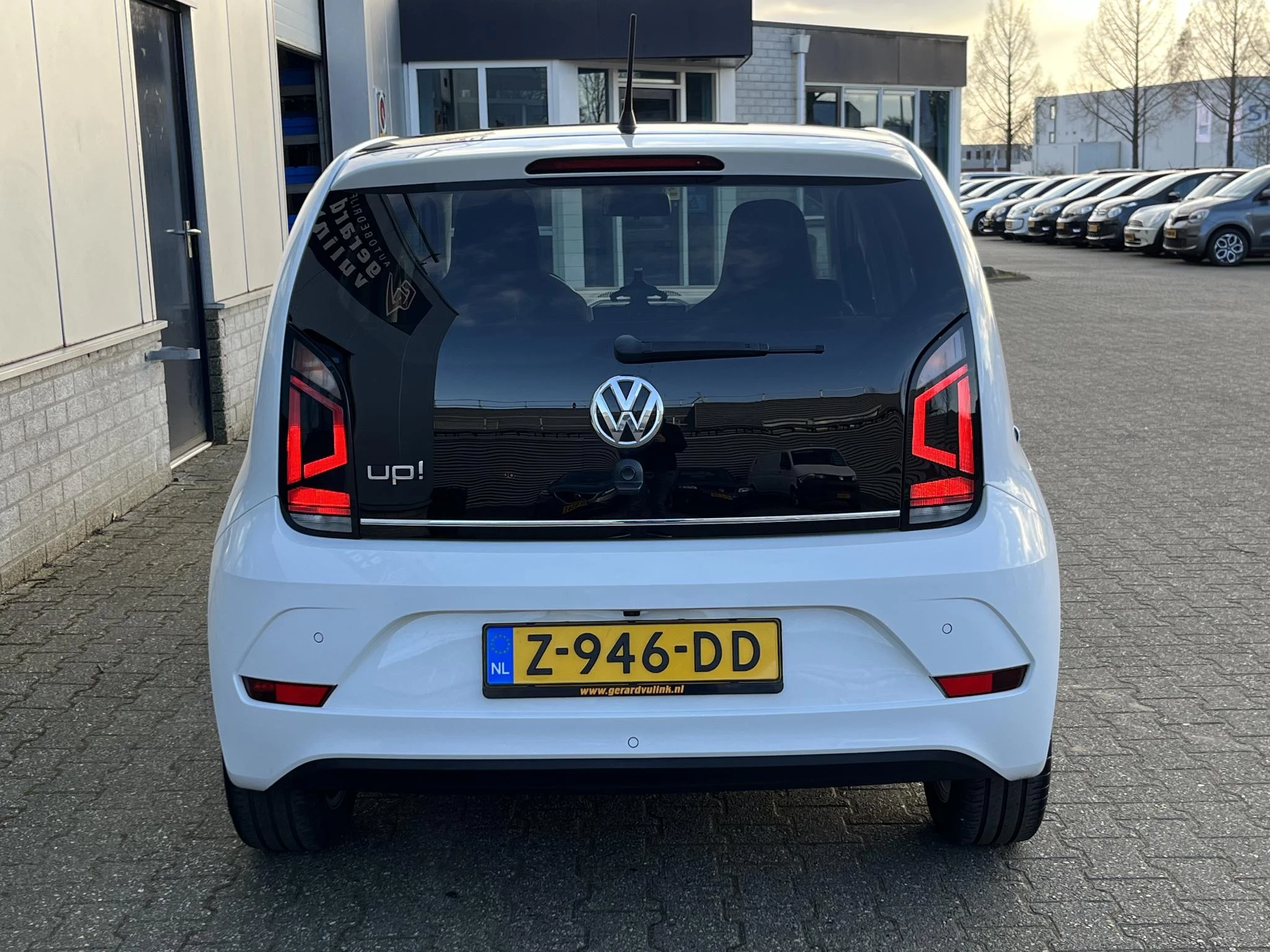 Hoofdafbeelding Volkswagen up!