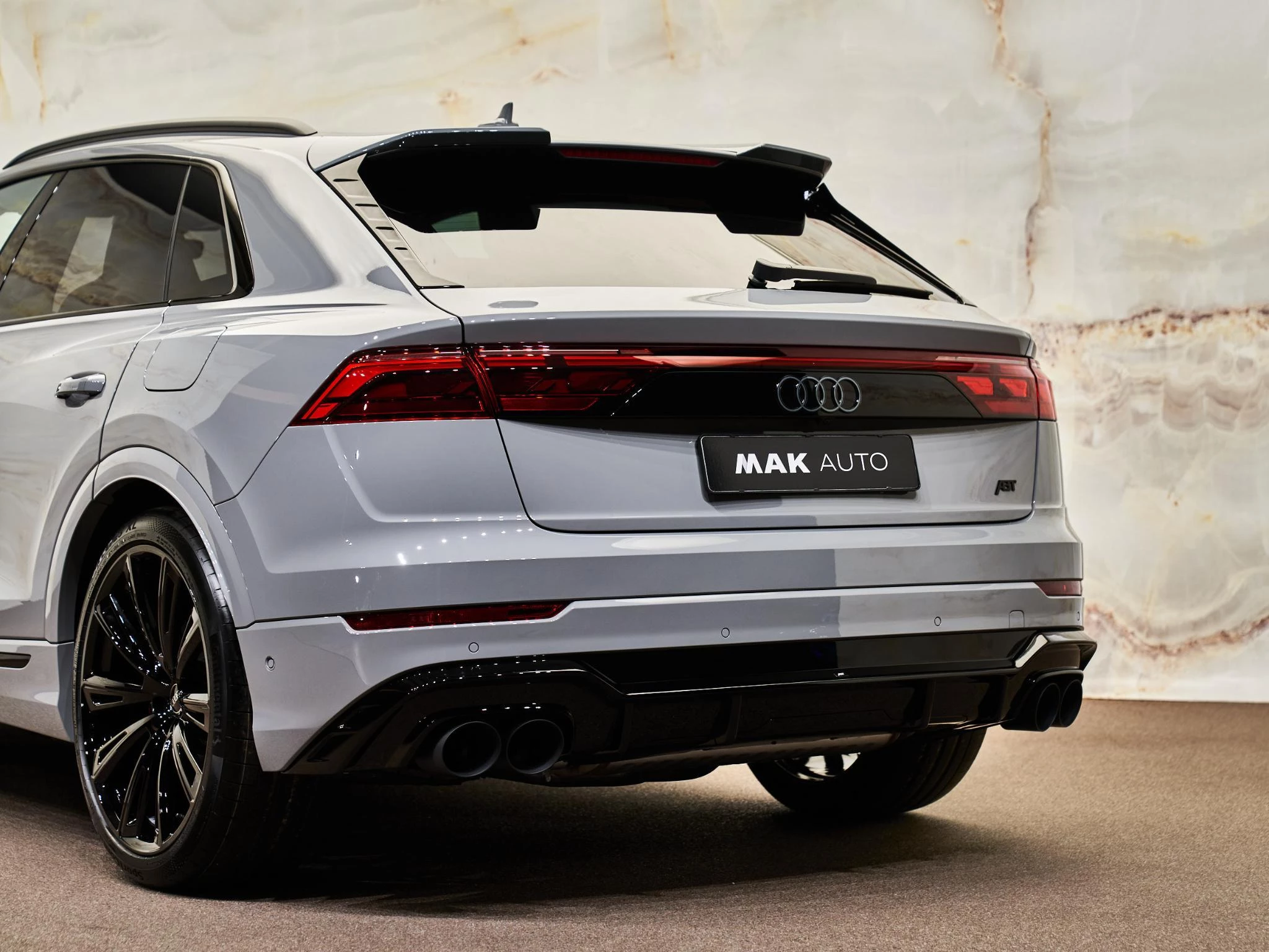 Hoofdafbeelding Audi Q8