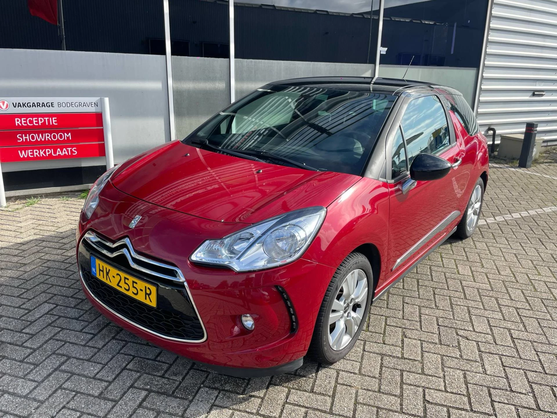 Hoofdafbeelding DS DS 3