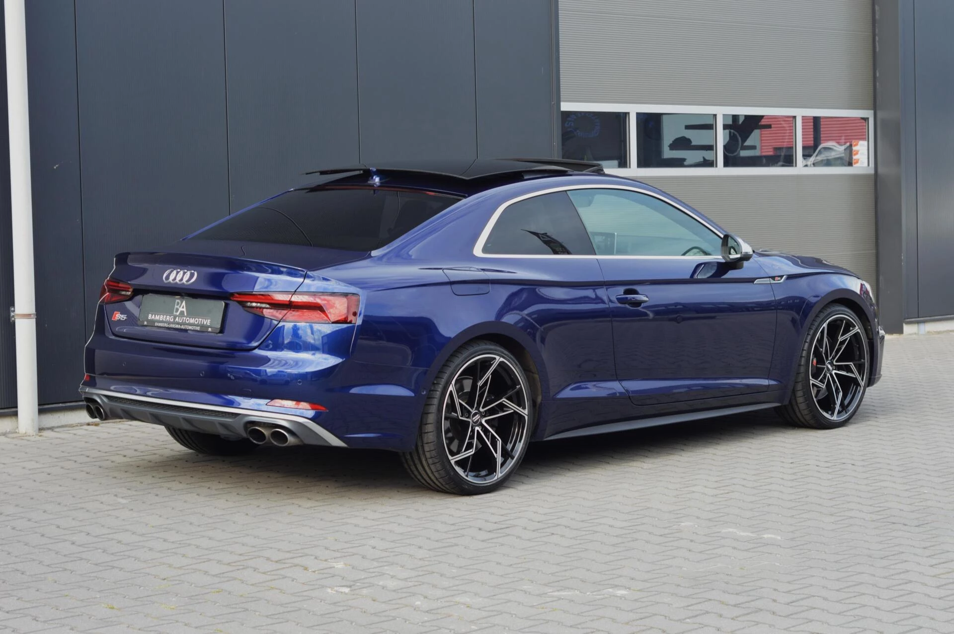 Hoofdafbeelding Audi S5
