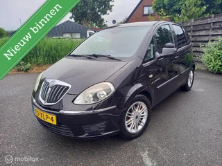 Lancia Musa 1.4-16V Platinum/ aangepaste optie invalide zie foto,s