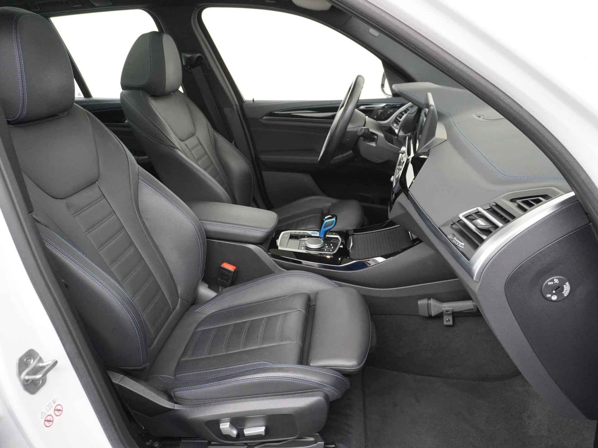 Hoofdafbeelding BMW iX3