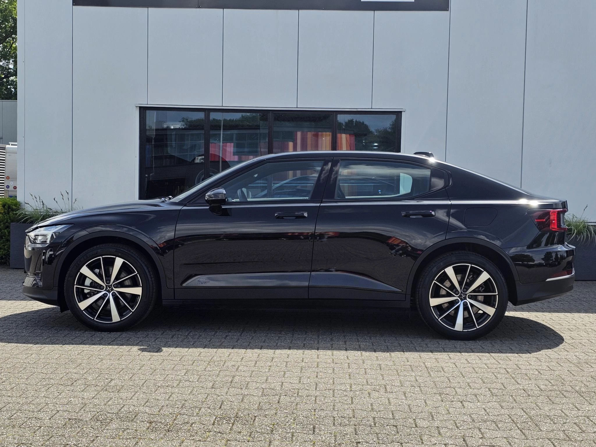 Hoofdafbeelding Polestar 2