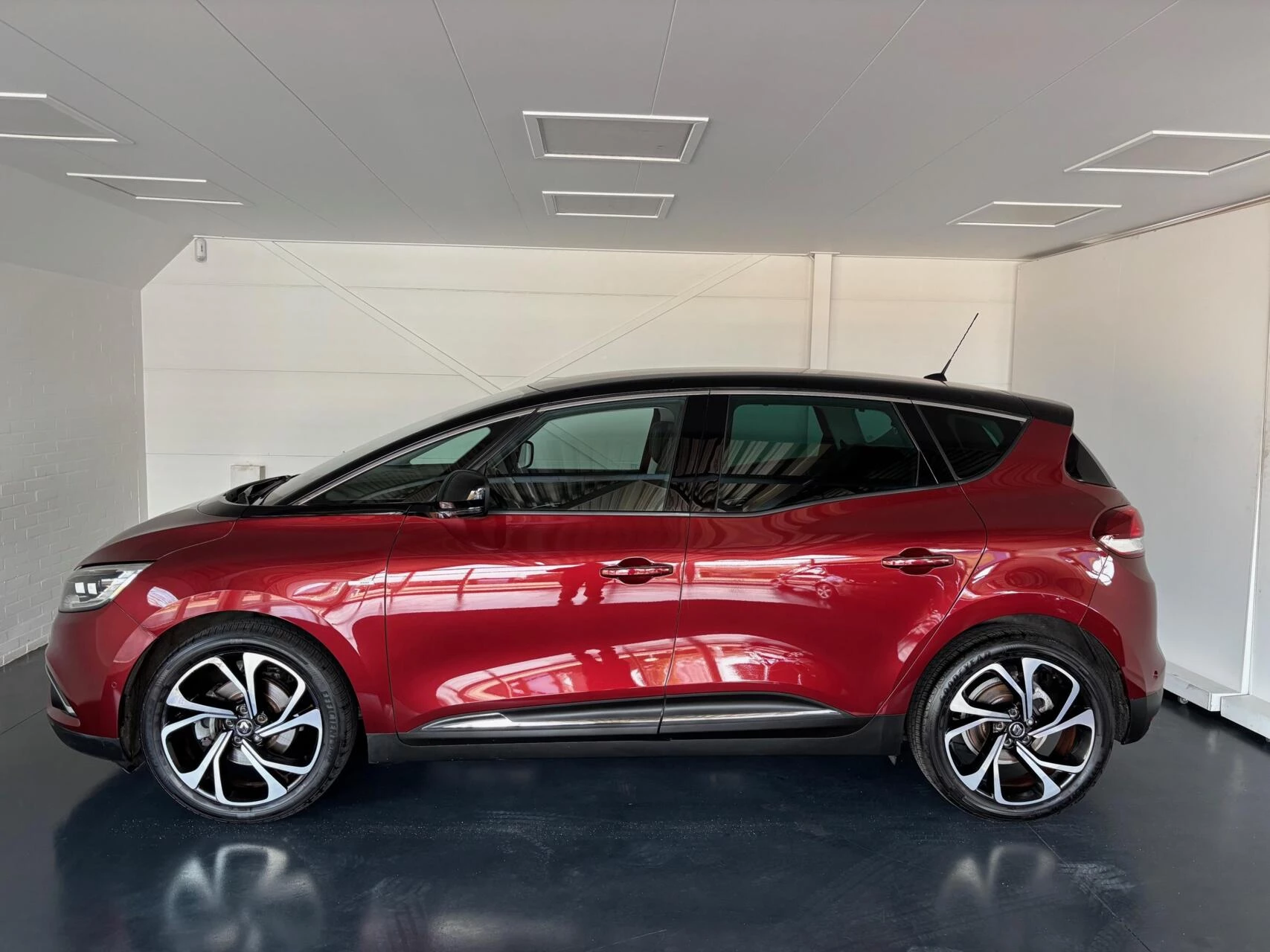 Hoofdafbeelding Renault Scénic