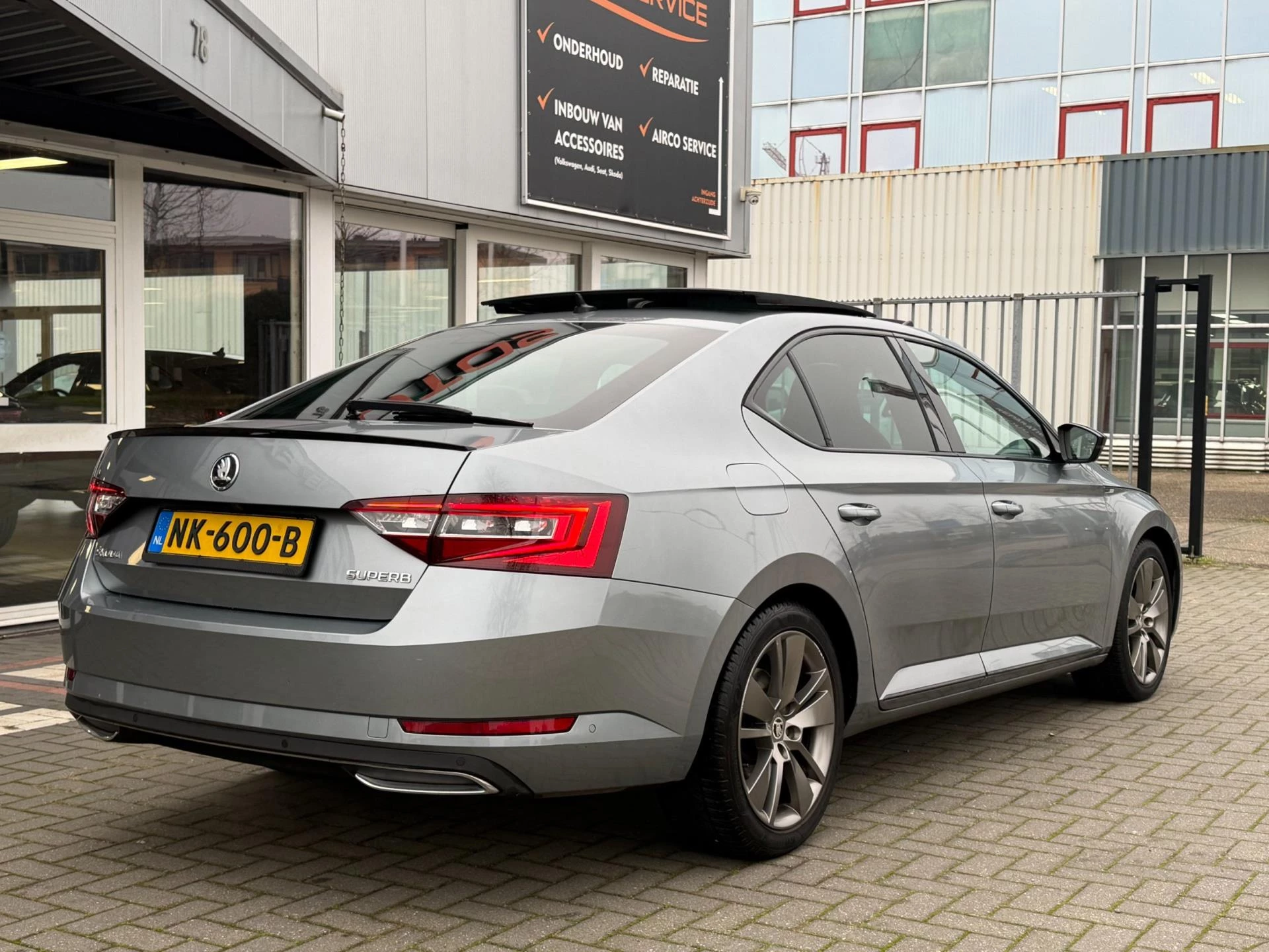 Hoofdafbeelding Škoda Superb
