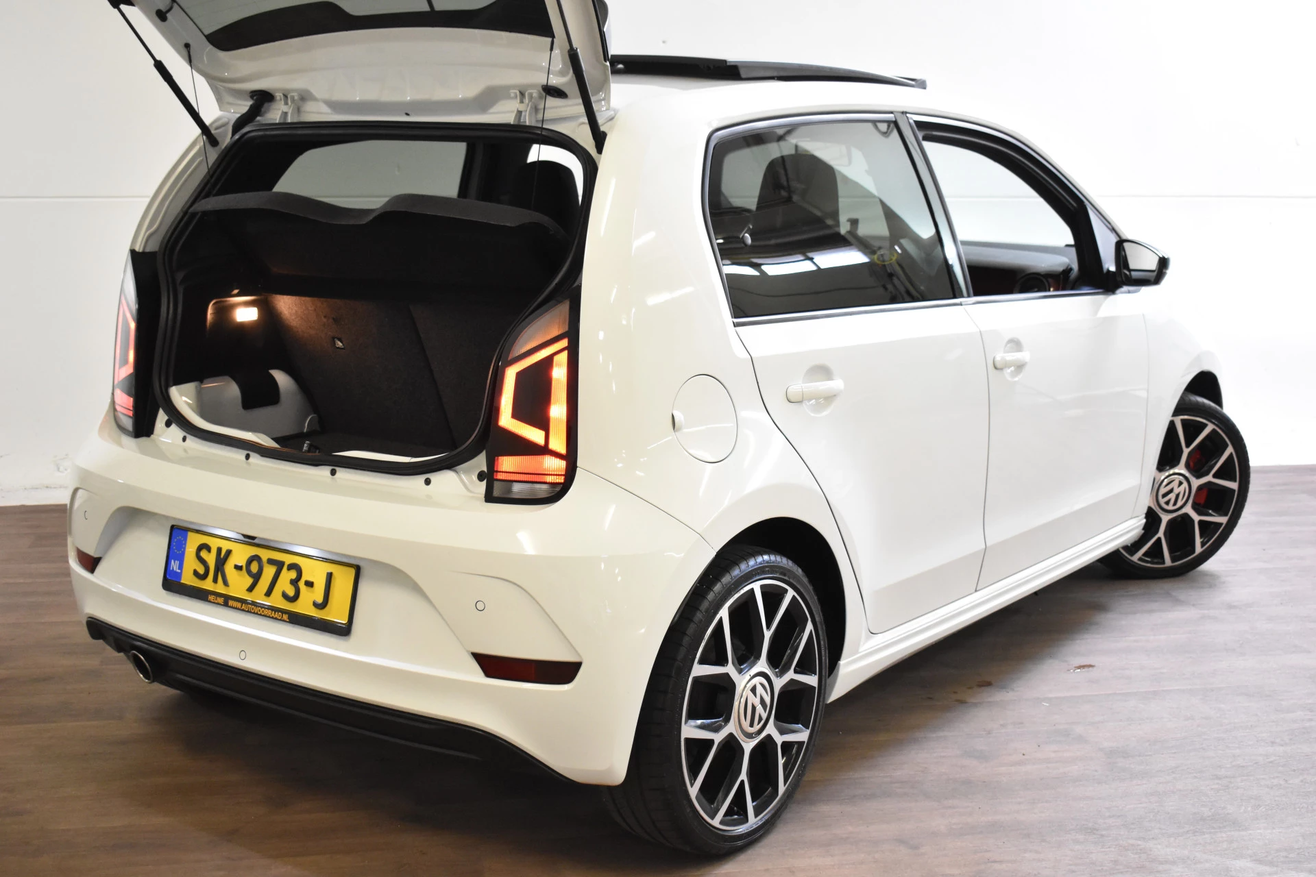 Hoofdafbeelding Volkswagen up!