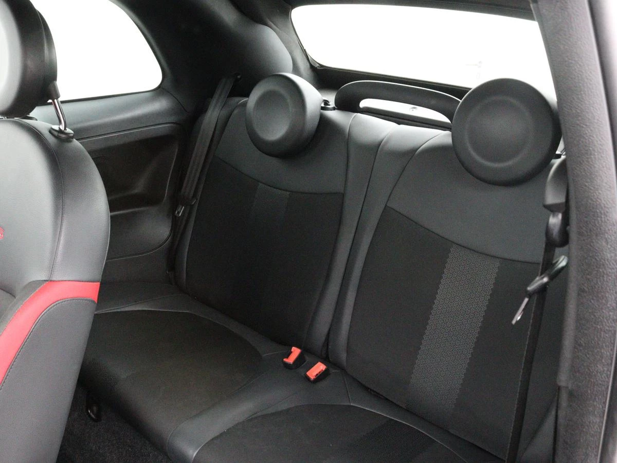Hoofdafbeelding Fiat 500C