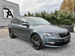 Hoofdafbeelding Škoda Octavia Škoda Octavia Combi 1.0 TSI DSG Ambition Navi|Cruis|PDC|Media Antraciet