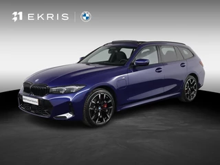 BMW 3-serie Touring 330e M-Sportpakket Pro | Interlagos-Blau Metallic | Harman/Kardon | Panoramadak | Driving Assistant Professional | Head Up