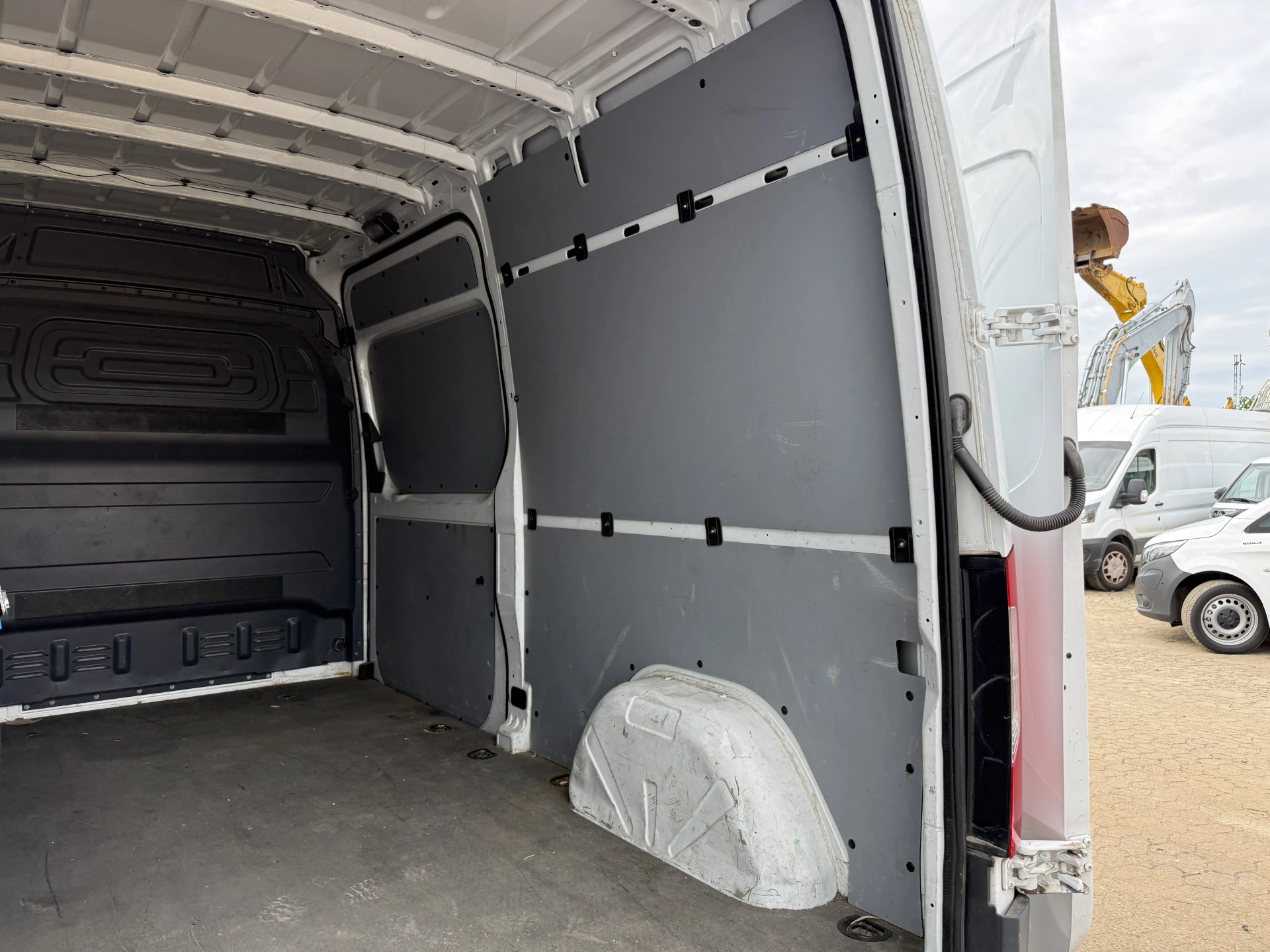 Hoofdafbeelding Mercedes-Benz eSprinter