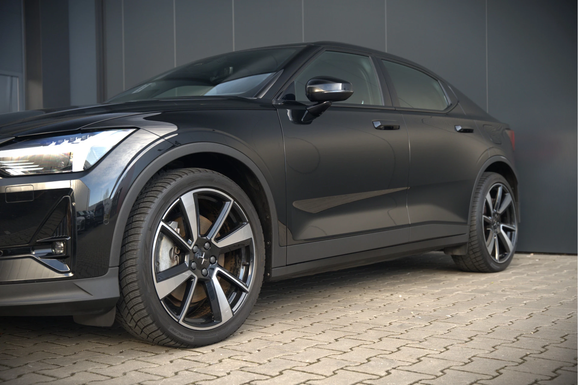 Hoofdafbeelding Polestar 2