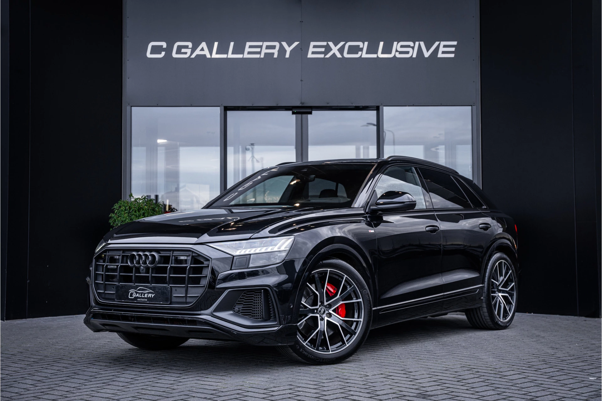 Hoofdafbeelding Audi Q8
