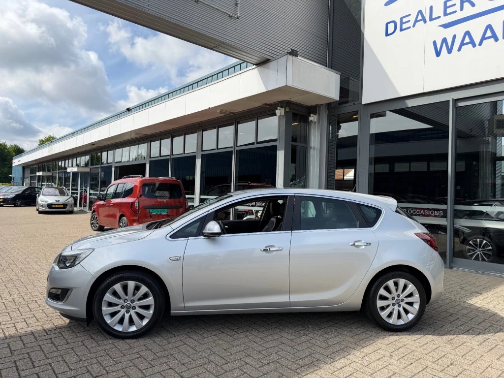 Hoofdafbeelding Opel Astra