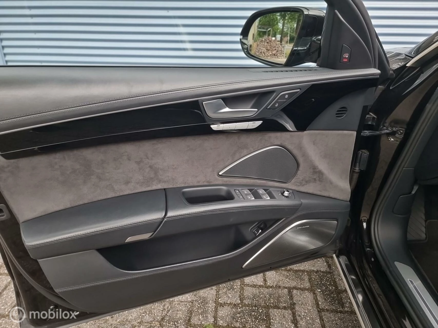 Hoofdafbeelding Audi A8