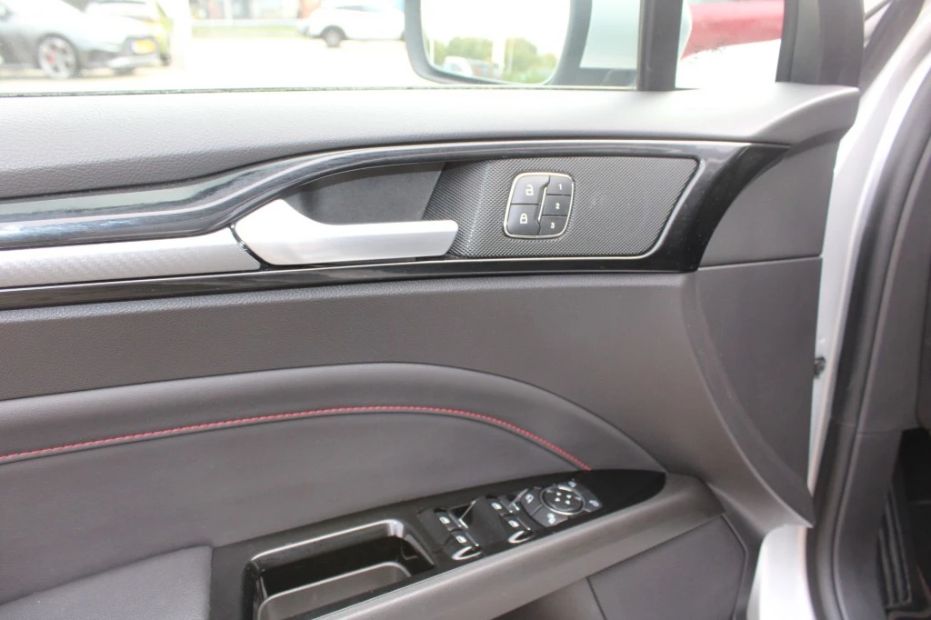Hoofdafbeelding Ford Mondeo