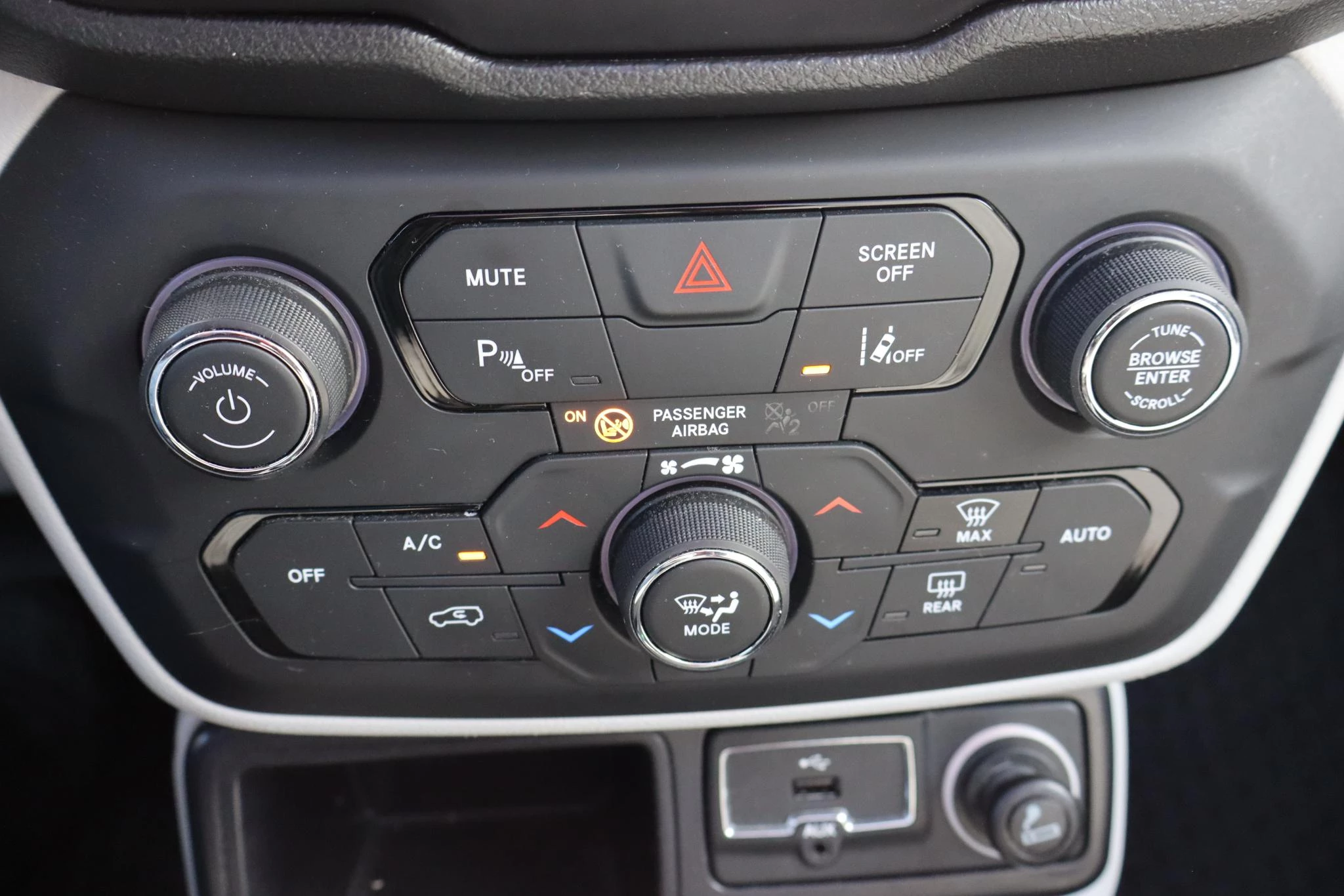 Hoofdafbeelding Jeep Renegade