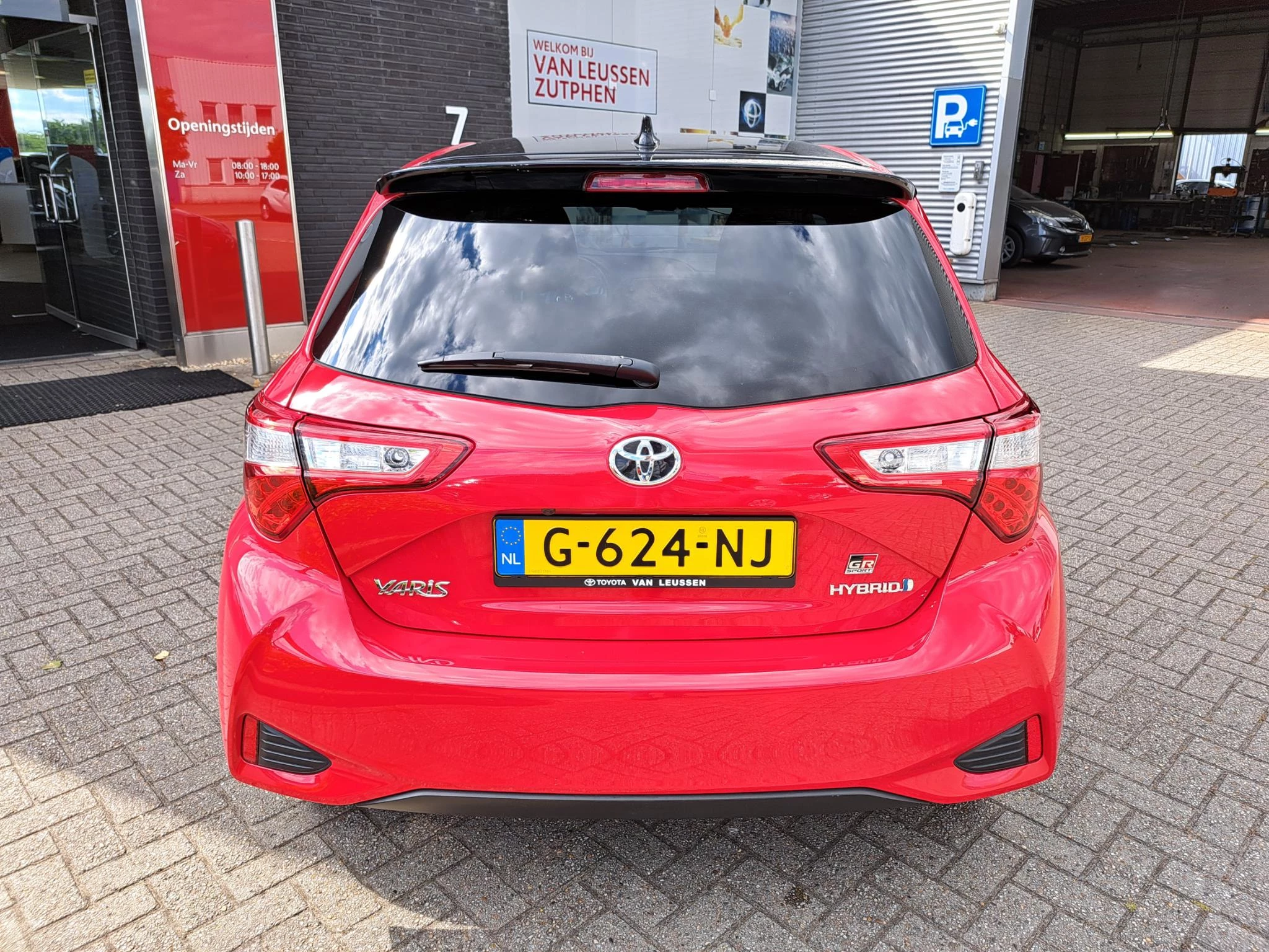 Hoofdafbeelding Toyota Yaris
