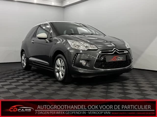 Hoofdafbeelding DS DS 3 DS DS 3 1.2 PureTech So Chic Clima, Navi, Cruise control, Bluetooth, Lichtmetalen velgen