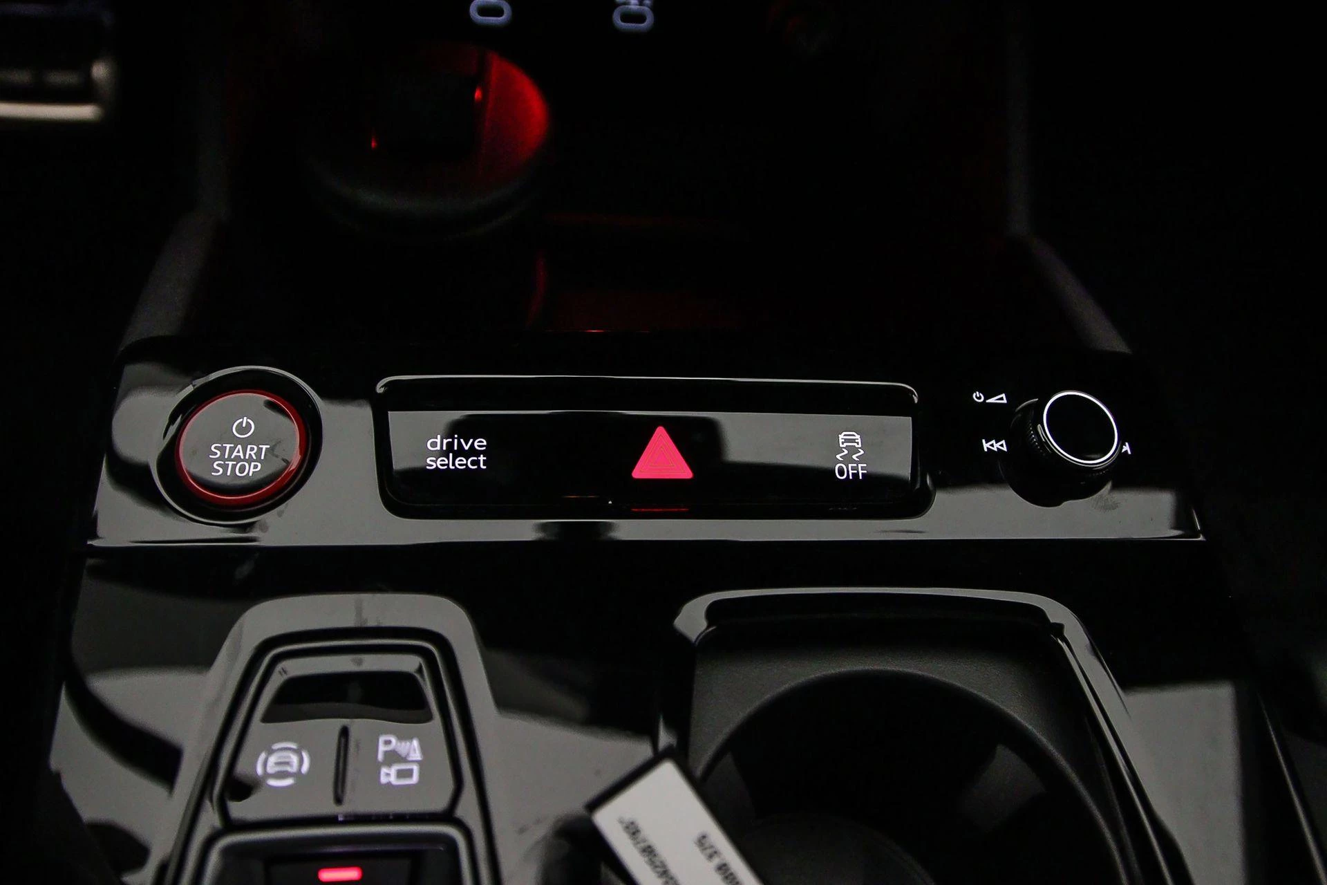 Hoofdafbeelding Audi A6 Avant e-tron