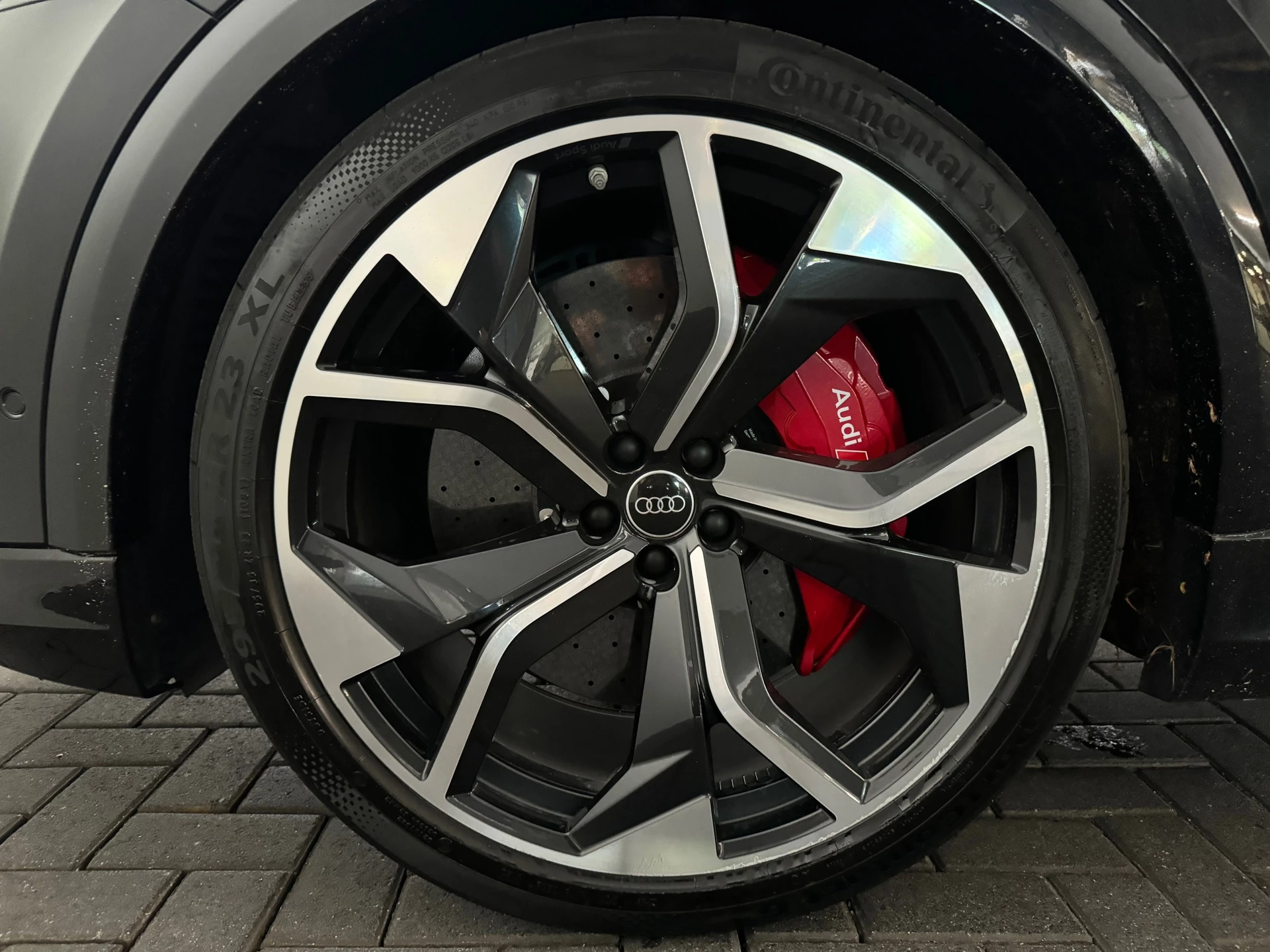 Hoofdafbeelding Audi RSQ8