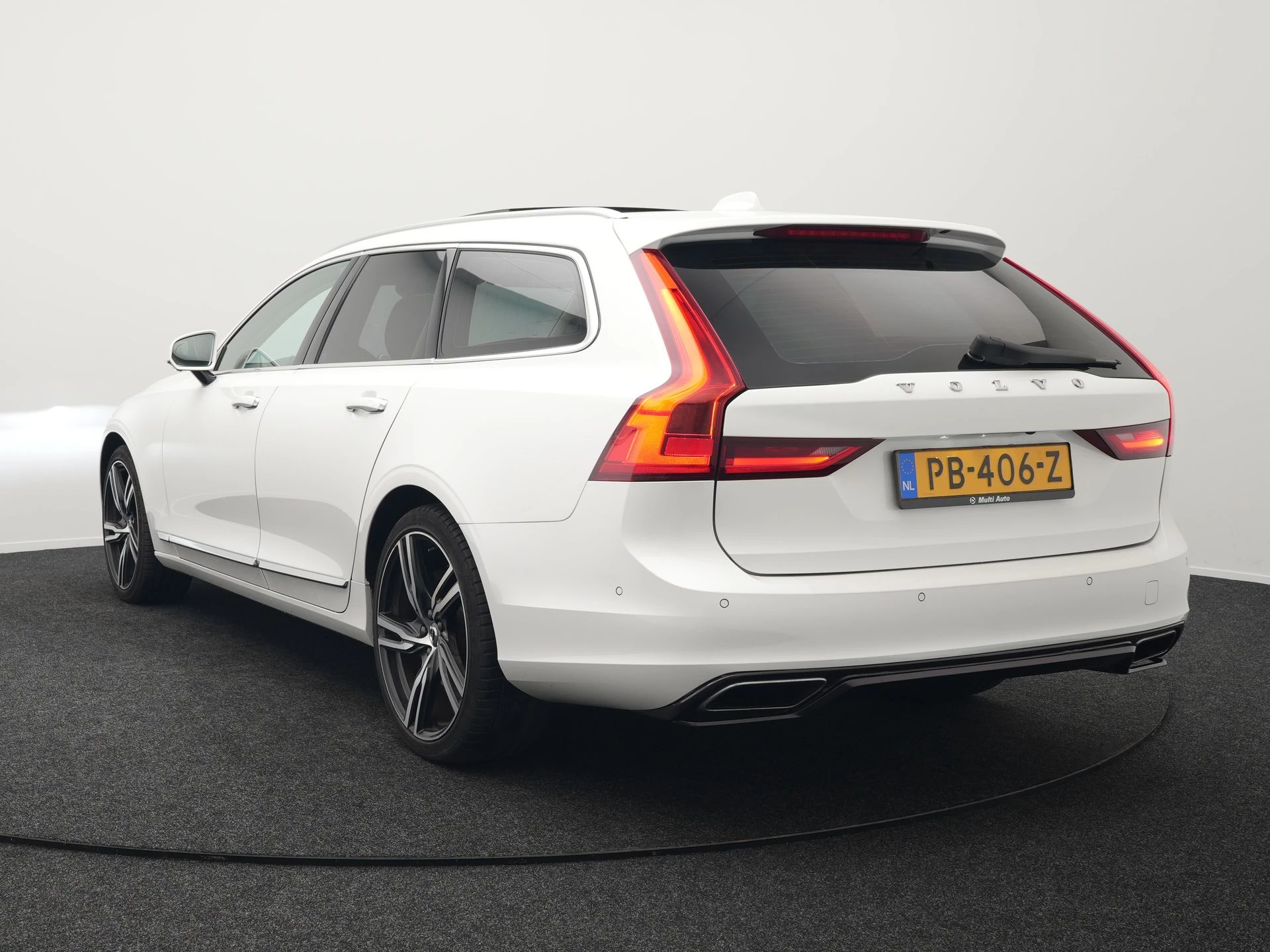 Hoofdafbeelding Volvo V90